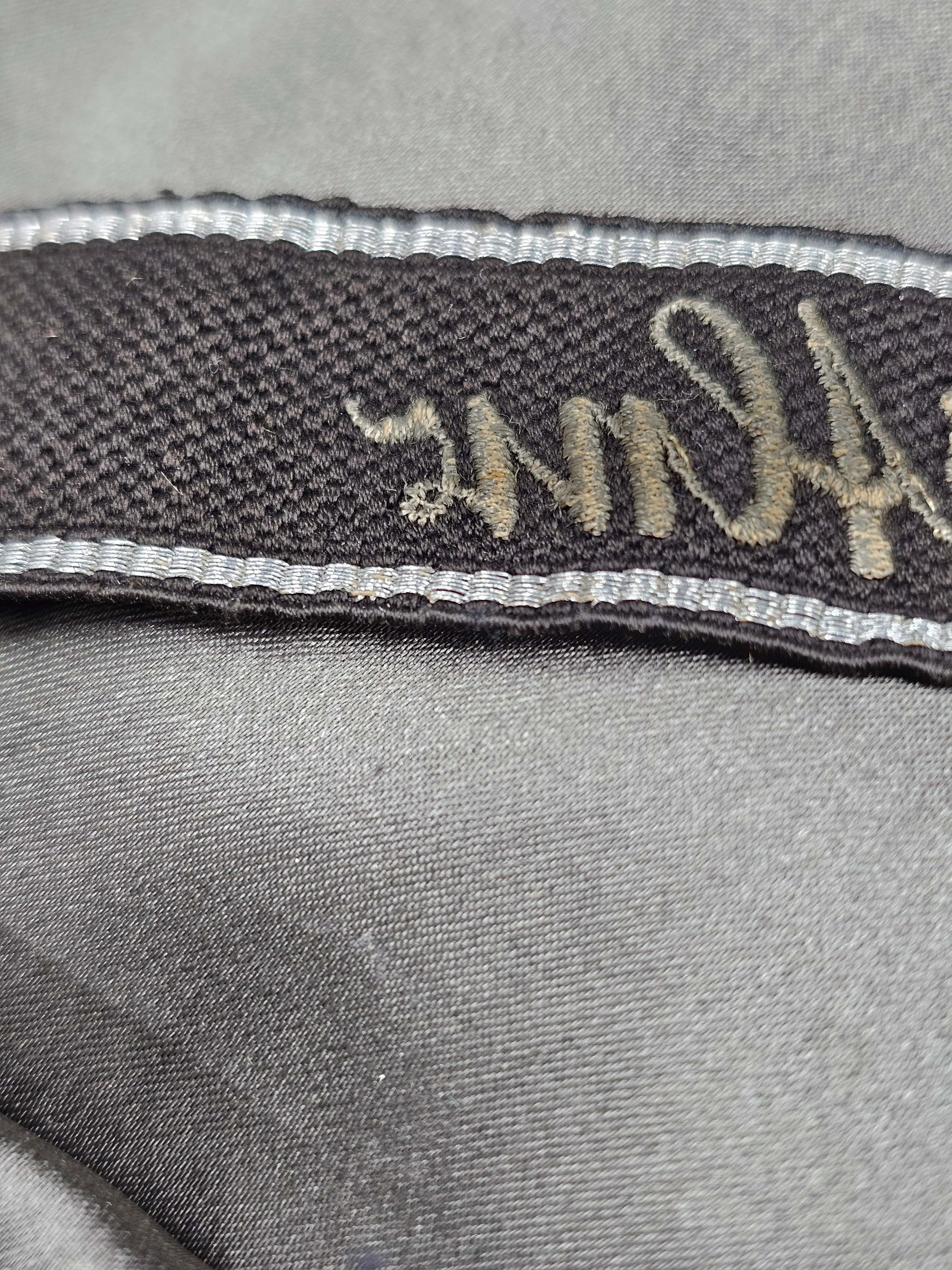 WWII GERMAN AH FIRST PANZER DIVISION CUFFTITLE — image 6