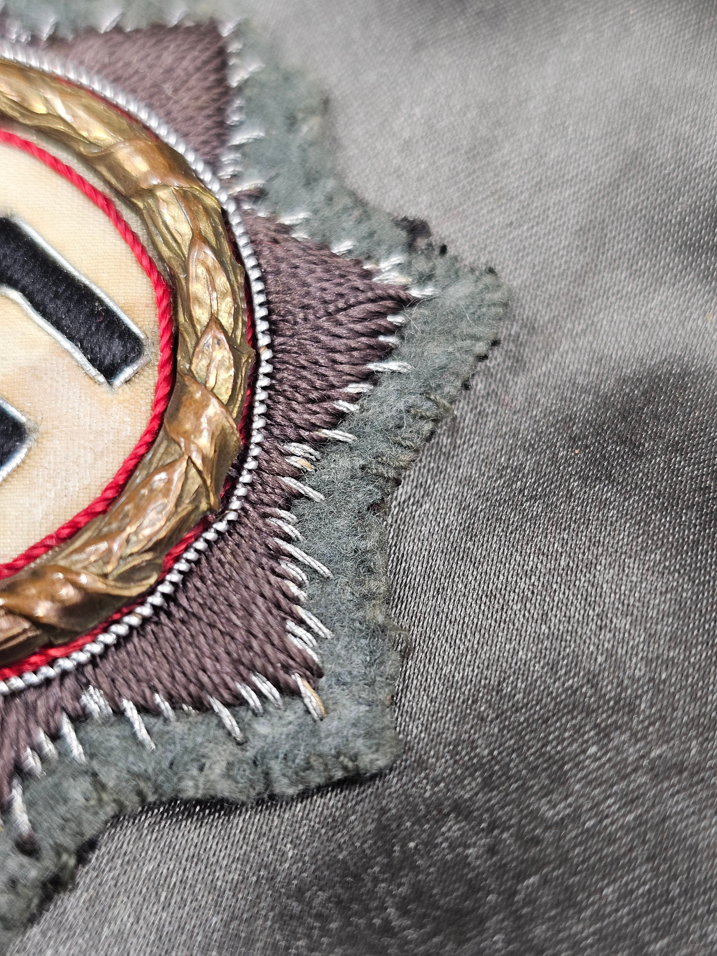 WWII GERMAN CLOTH CROSS — image 3
