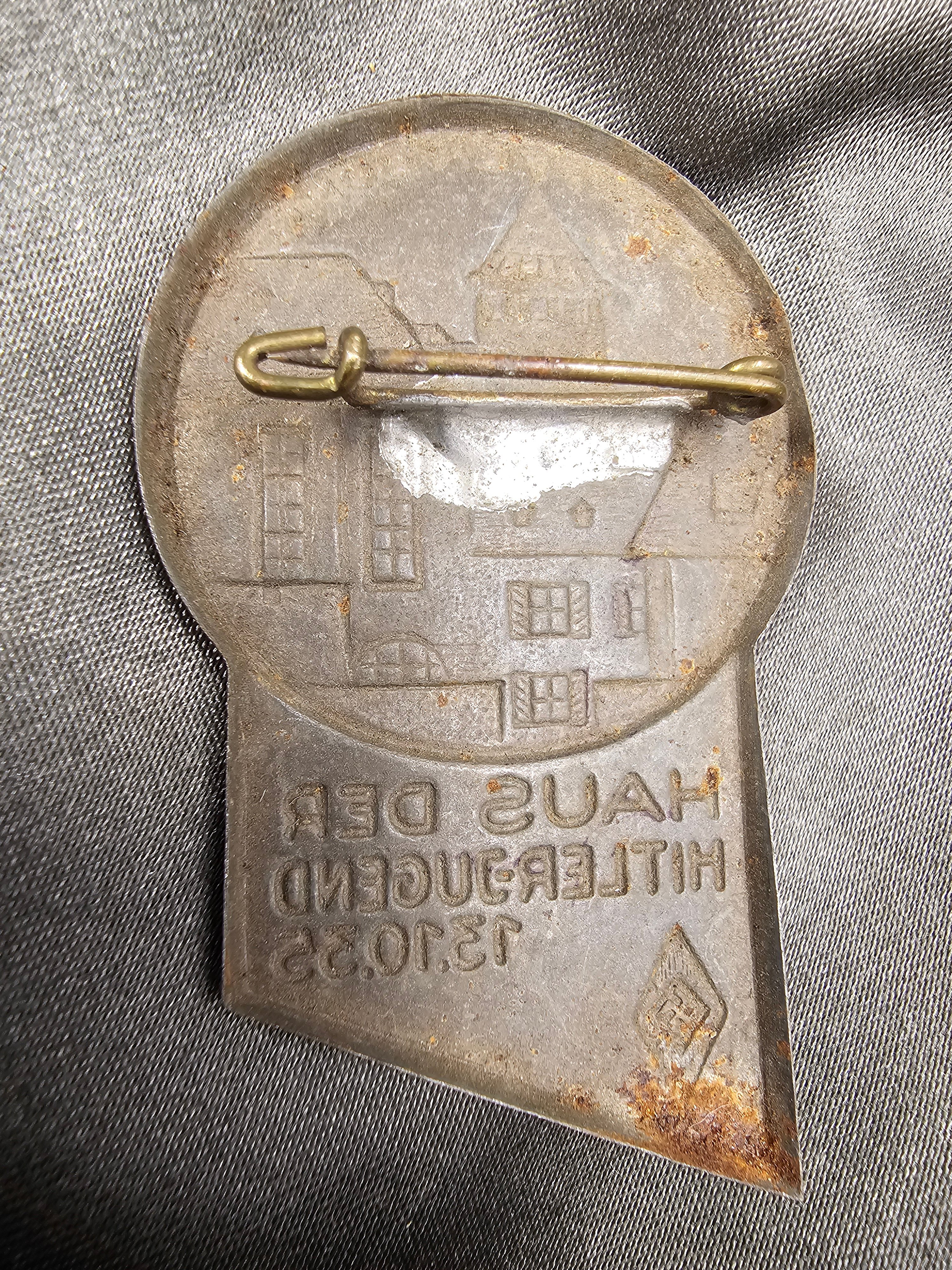 WWII GERMAN HITLER YOUTH TINNIE — image 2