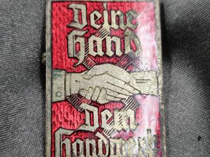 WWII GERMAN NSDAP ENAMELED WORKERS BADGE