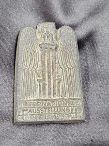 WWII ERA GERMAN 1937 PARIS ART EXHIBIT TINNIE