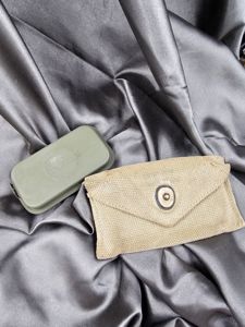 WWI US FIRST AID POUCH