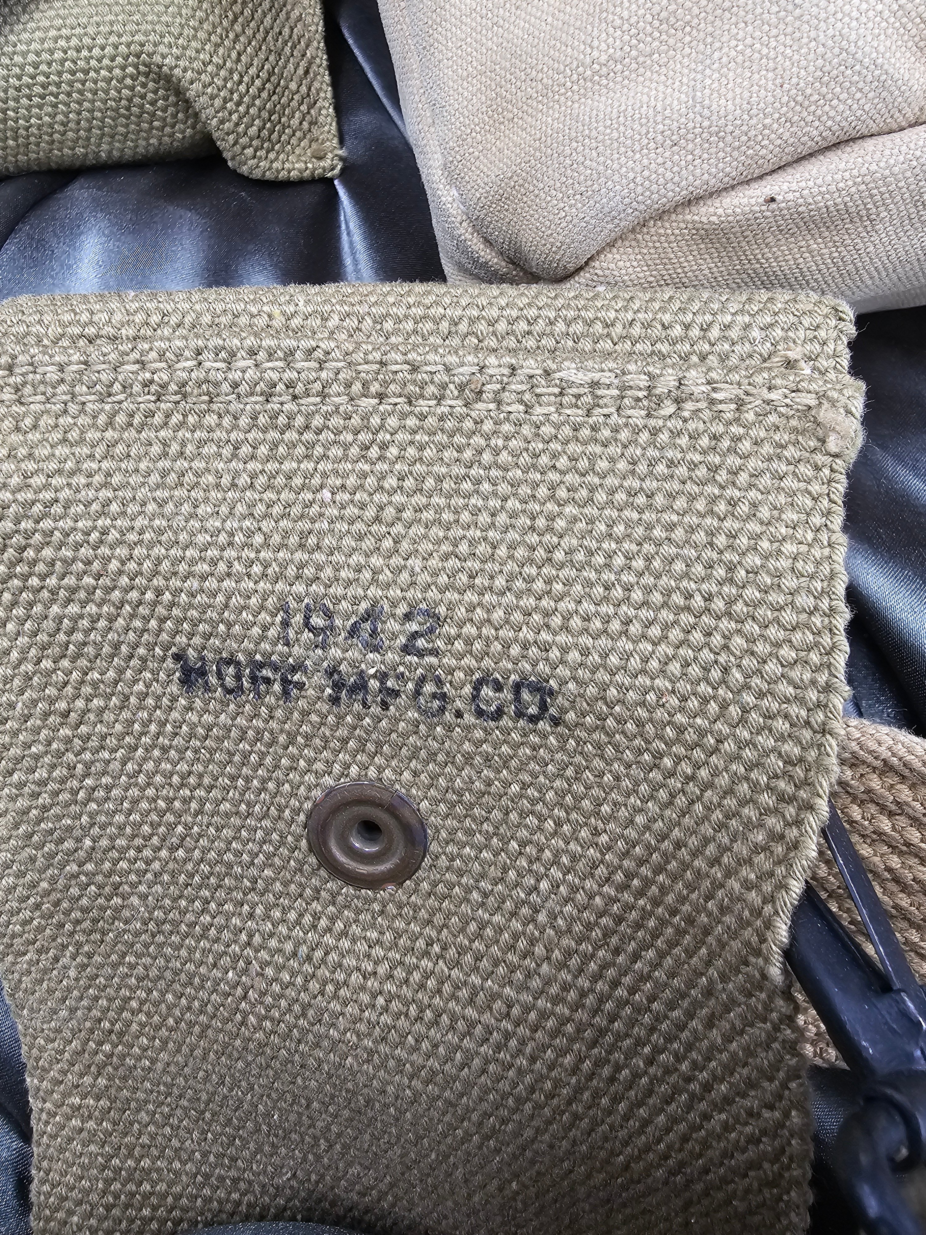 WWII US 1942 FIELD GEAR — image 3
