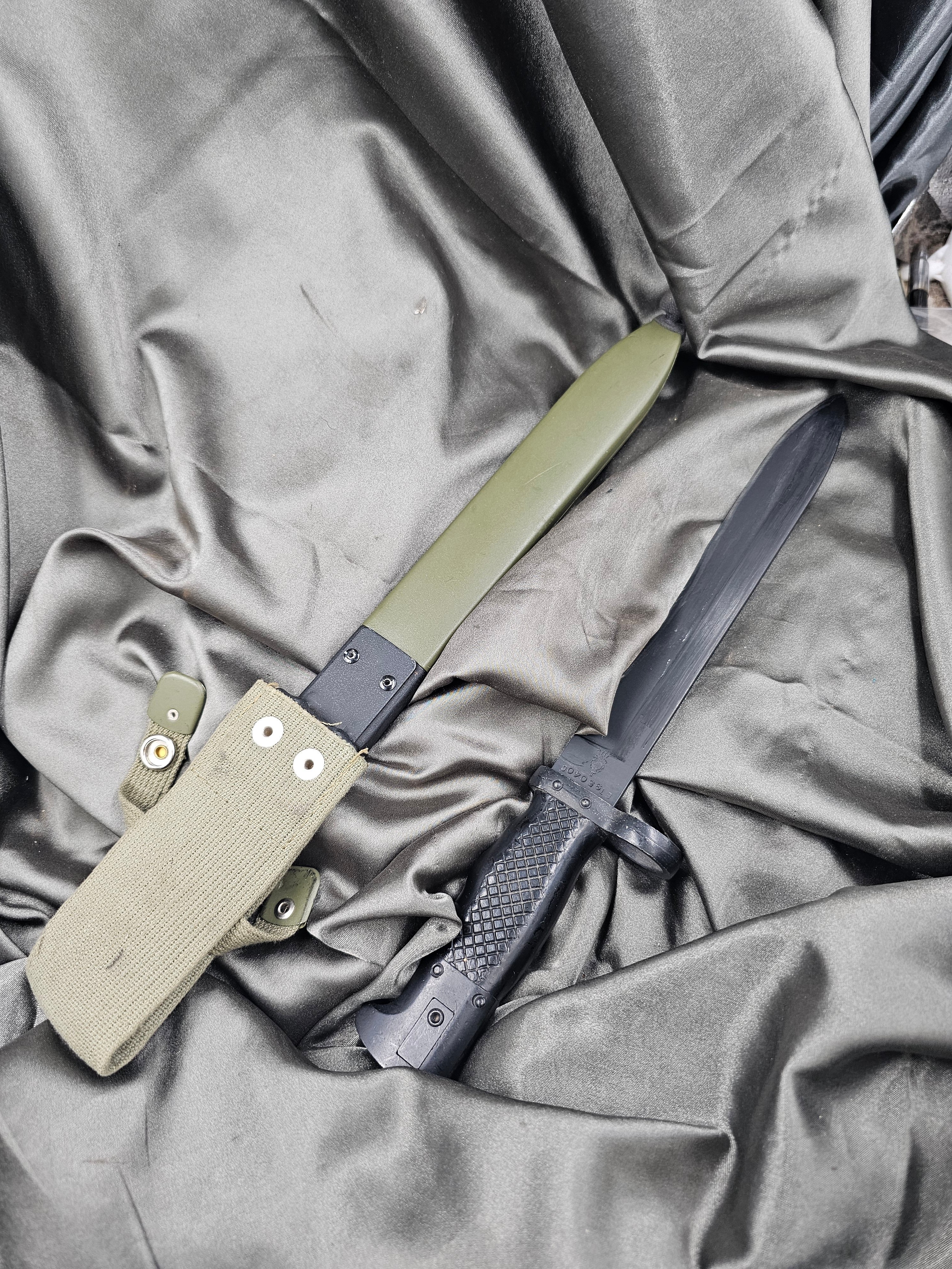 1957 SWISS SIG BAYONET — image 6