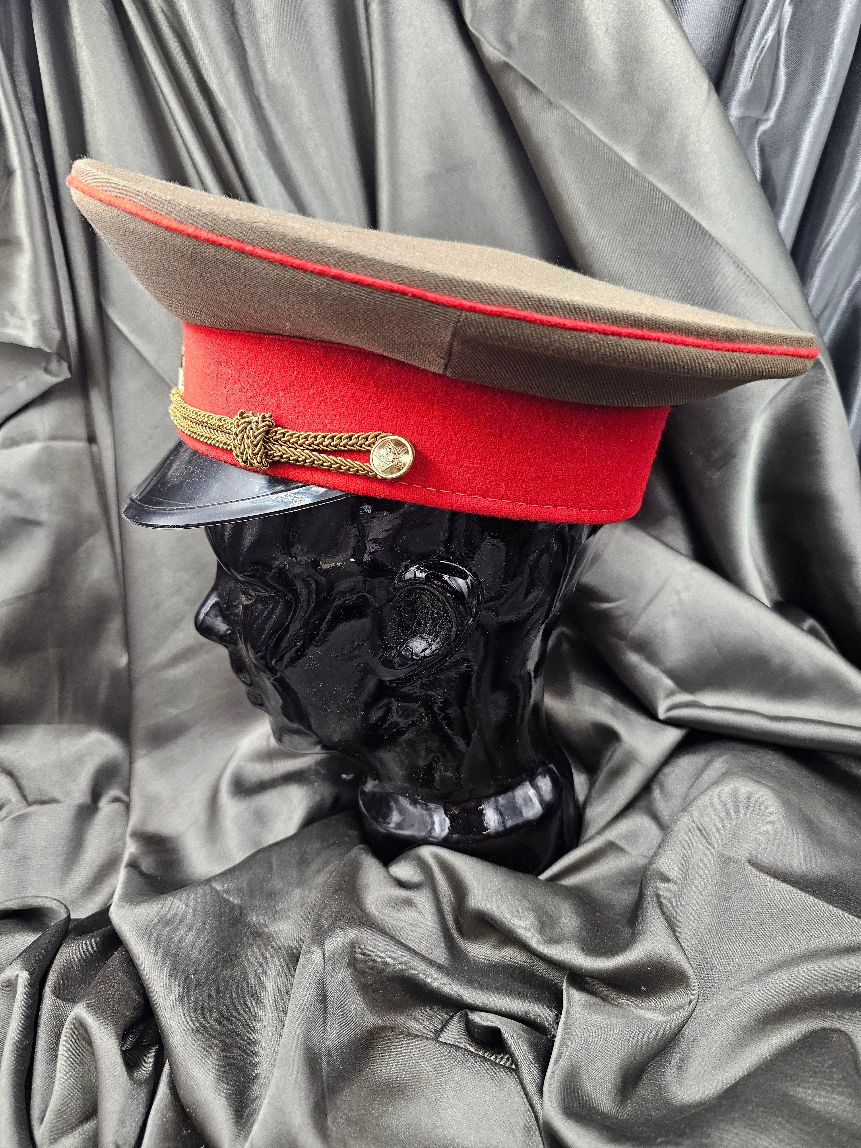 FALL OF THE BERLIN WALL ERA SENIOR OFFICER SOVIET ARMY VISOR CAP — image 3