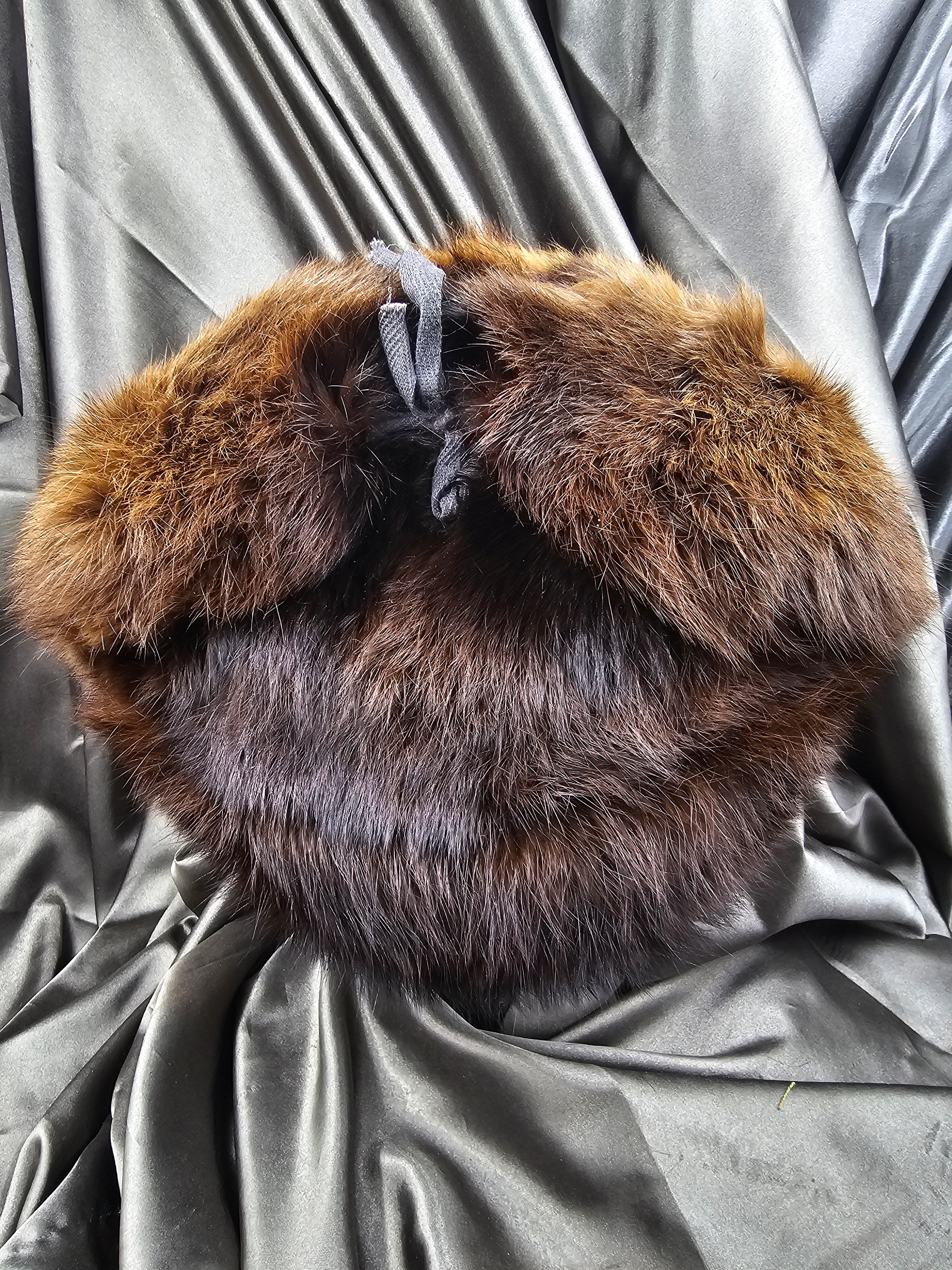 FALL OF BERLIN WALL ERA SENIOR ARMY OFFICER FUR USHANKA — image 4