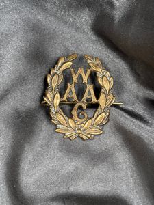 WWI BRITISH WOMEN ARMY AUXILIARY CORPS BADGE