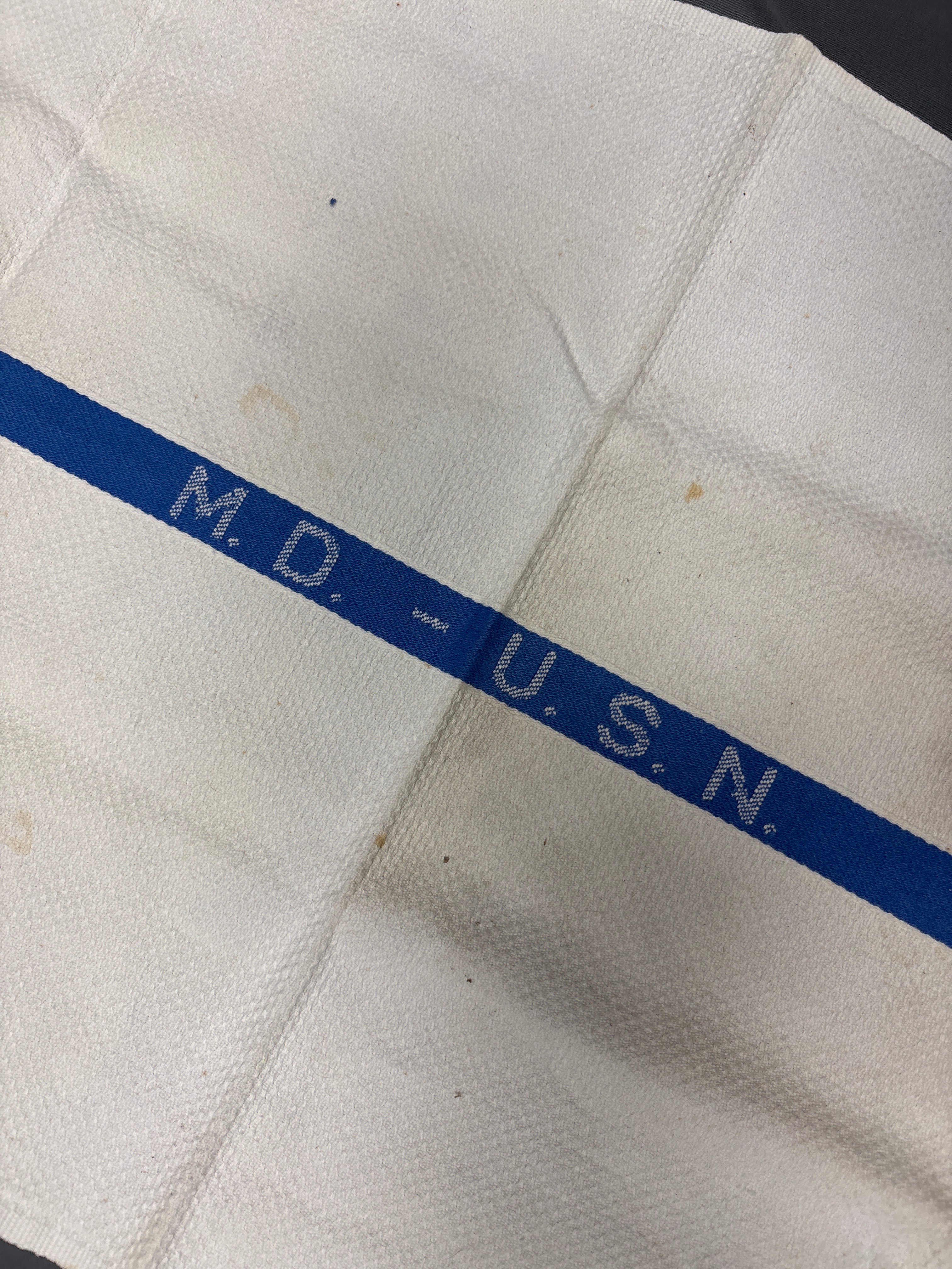 WWII US NAVY MD TOWEL 29x16 — image 4