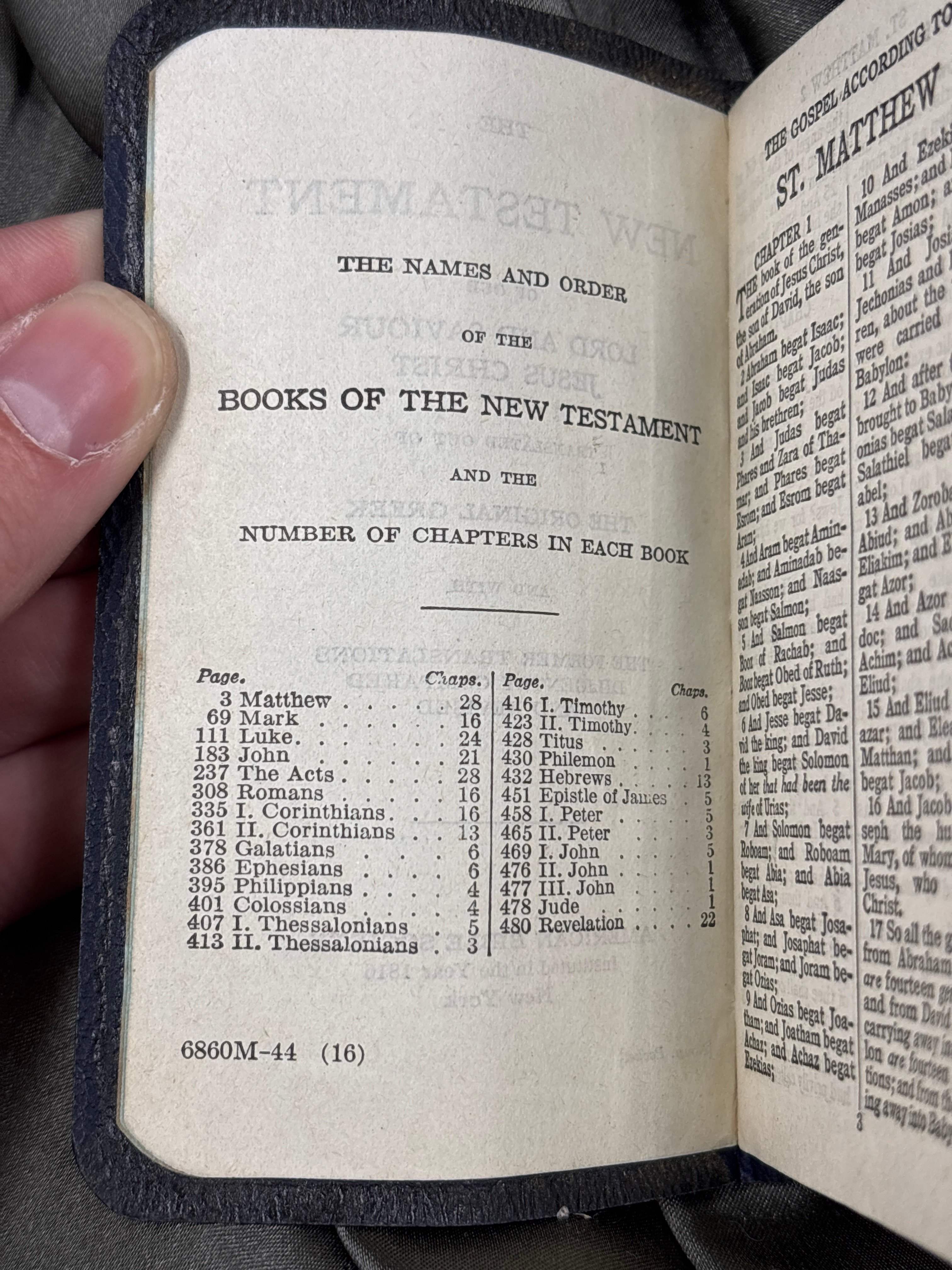 WWII ERA NURSE CADET NEW TESTAMENT — image 4