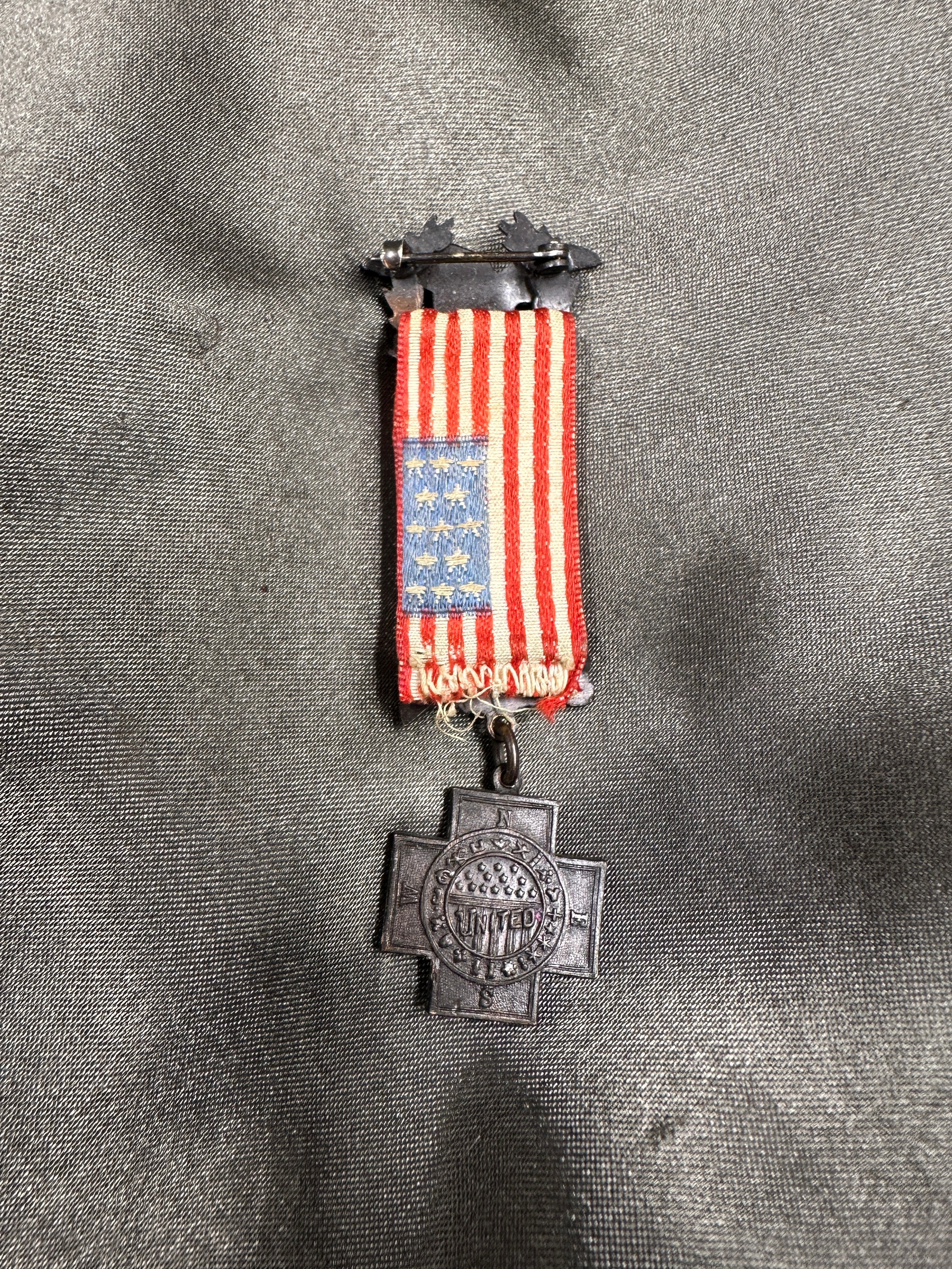 SPANISH AMERICAN WAR VETERANS MEDAL — image 4