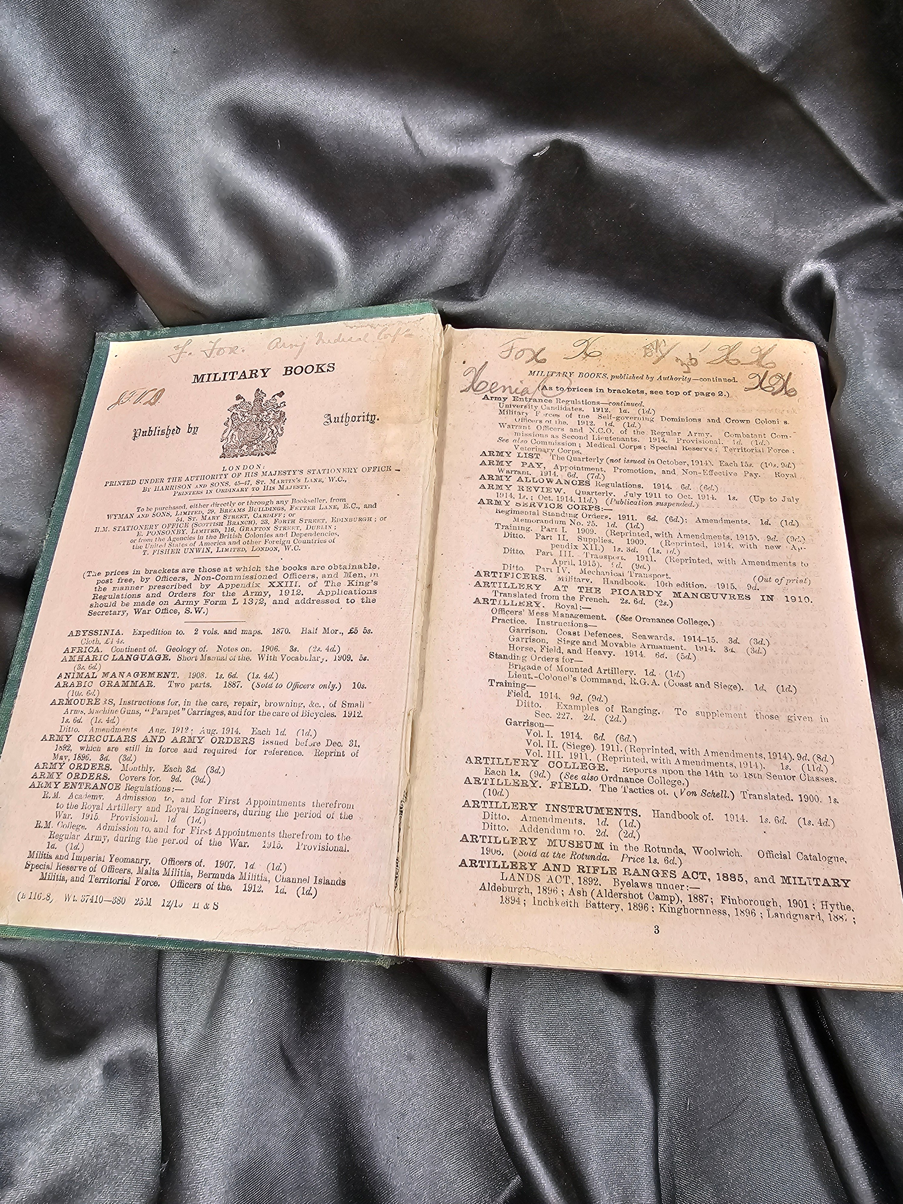 WWI ERA BRITISH ROYAL ARMY MEDICAL TRAINING HANDBOOK — image 3