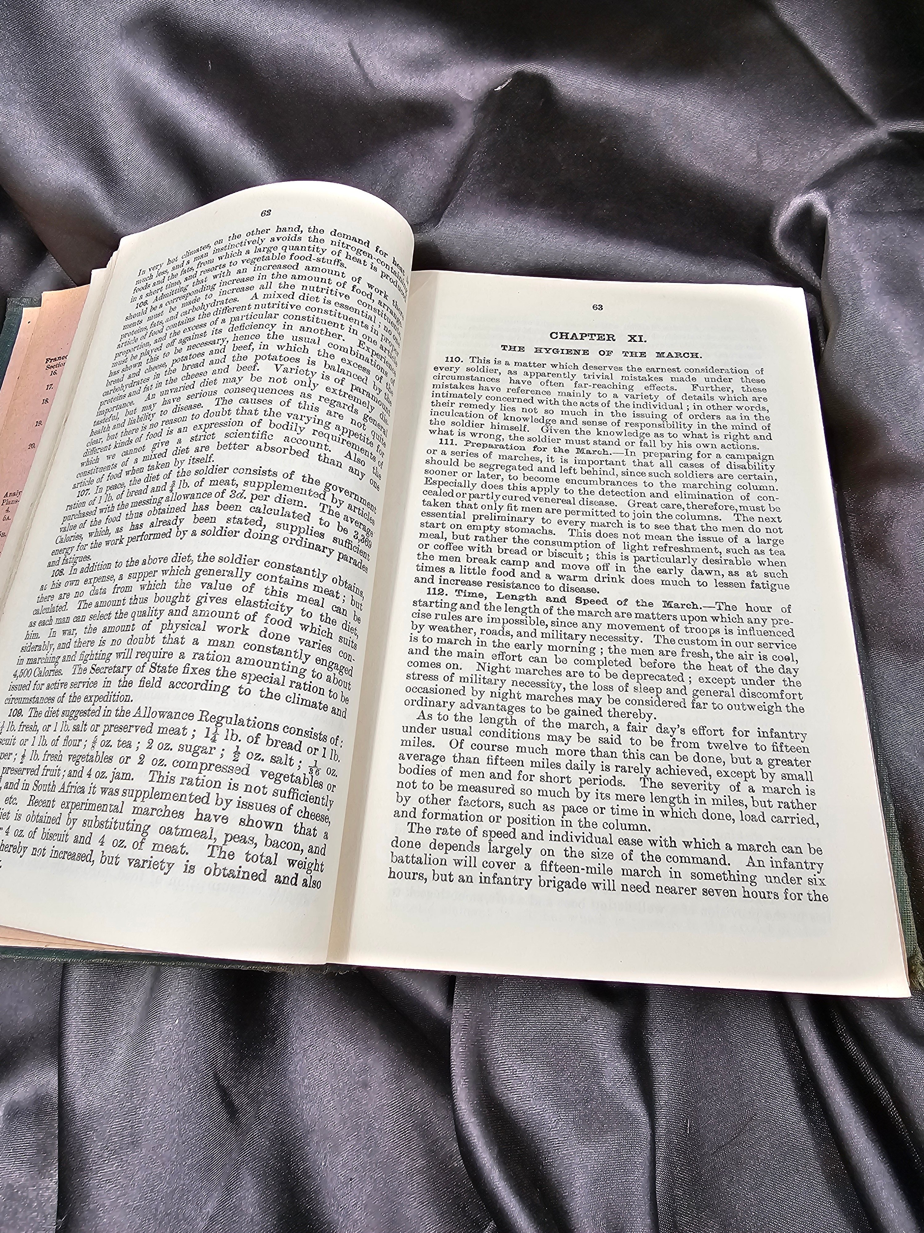 WWI ERA BRITISH ROYAL ARMY MEDICAL TRAINING HANDBOOK — image 5