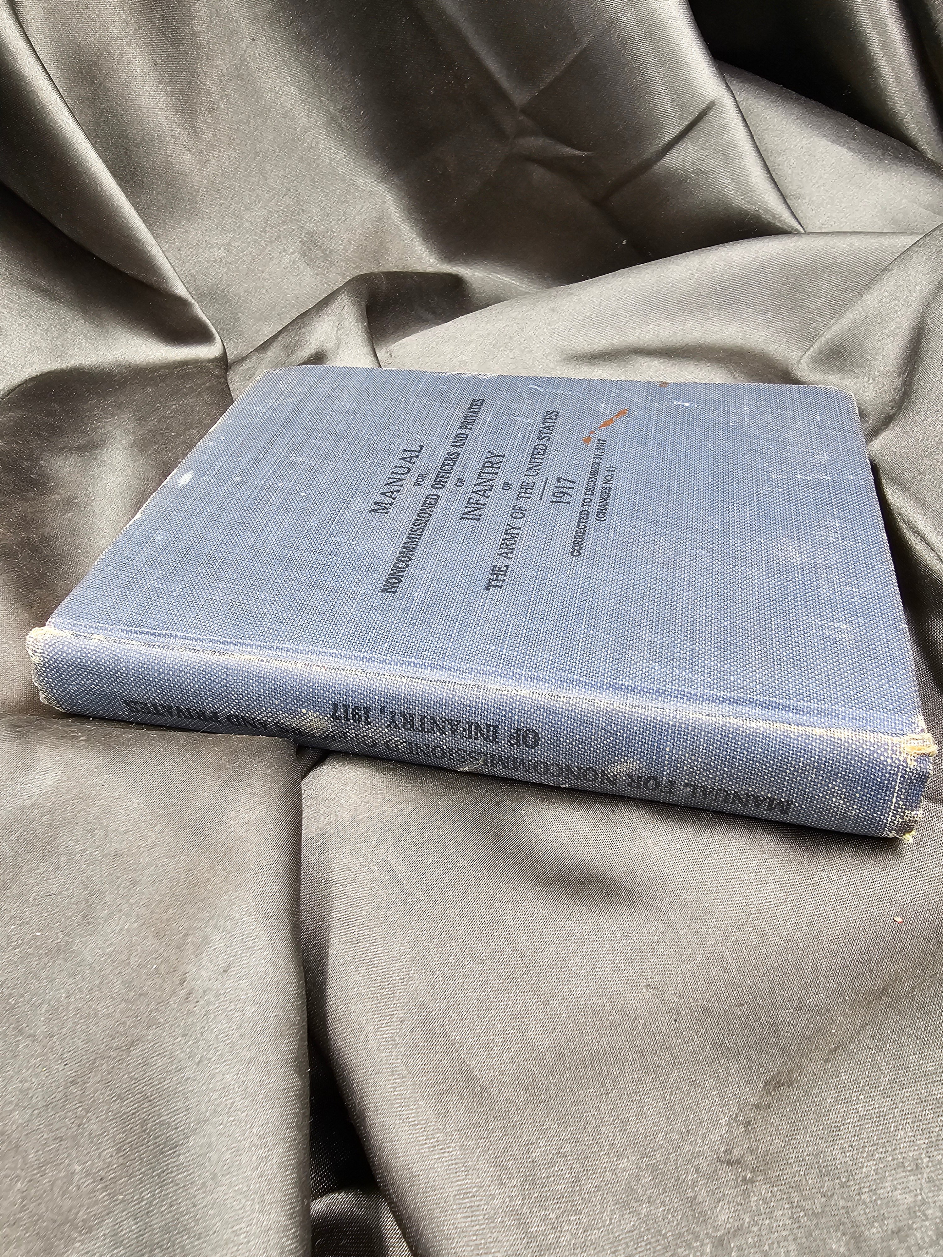 WWI 1917 NON COMMISSIONED AND PRIVATES INFANTRY MANUAL — image 7