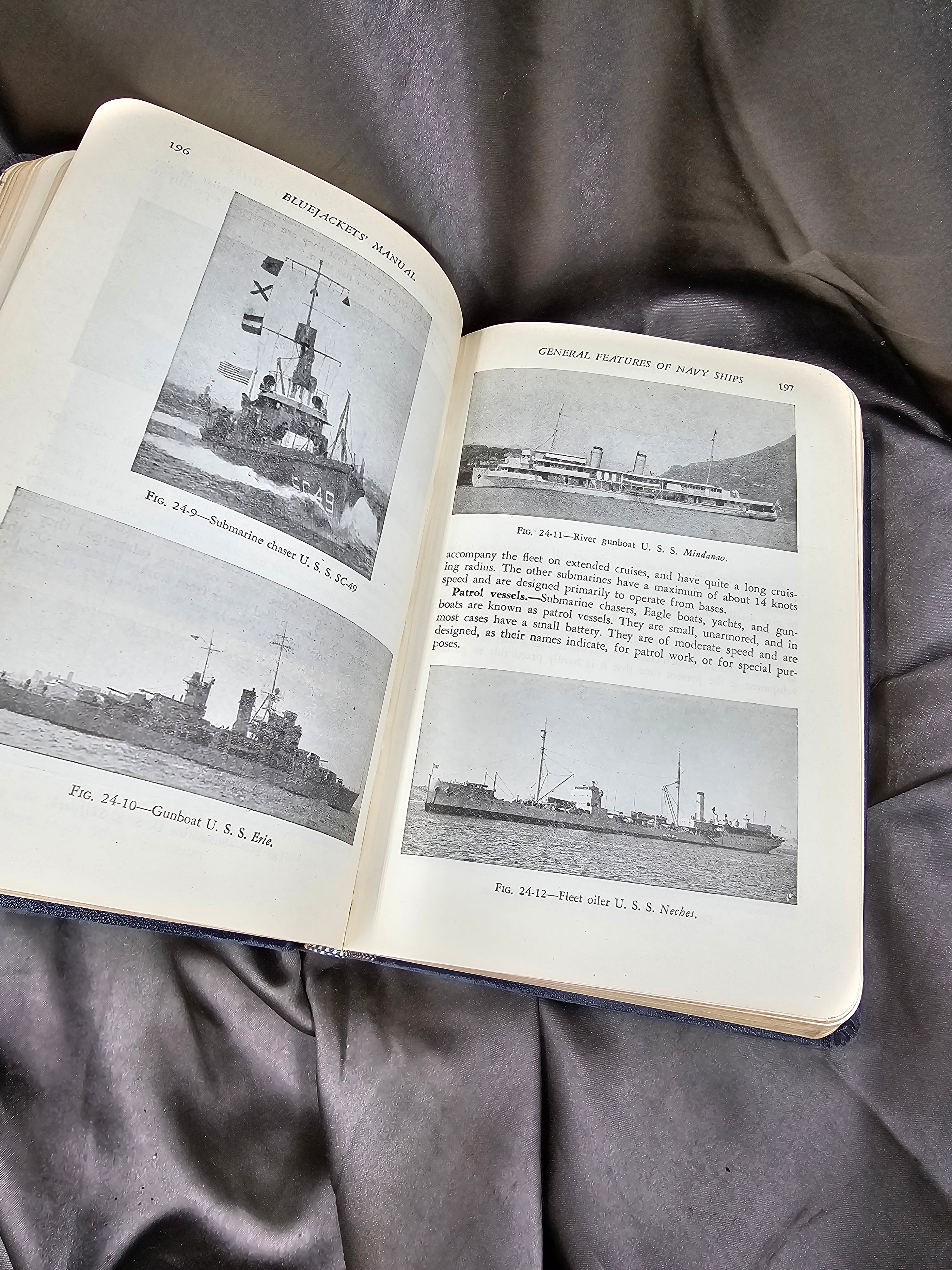WWII ERA 1940 EDITION NAVY BLUEJACKET MANUAL — image 4