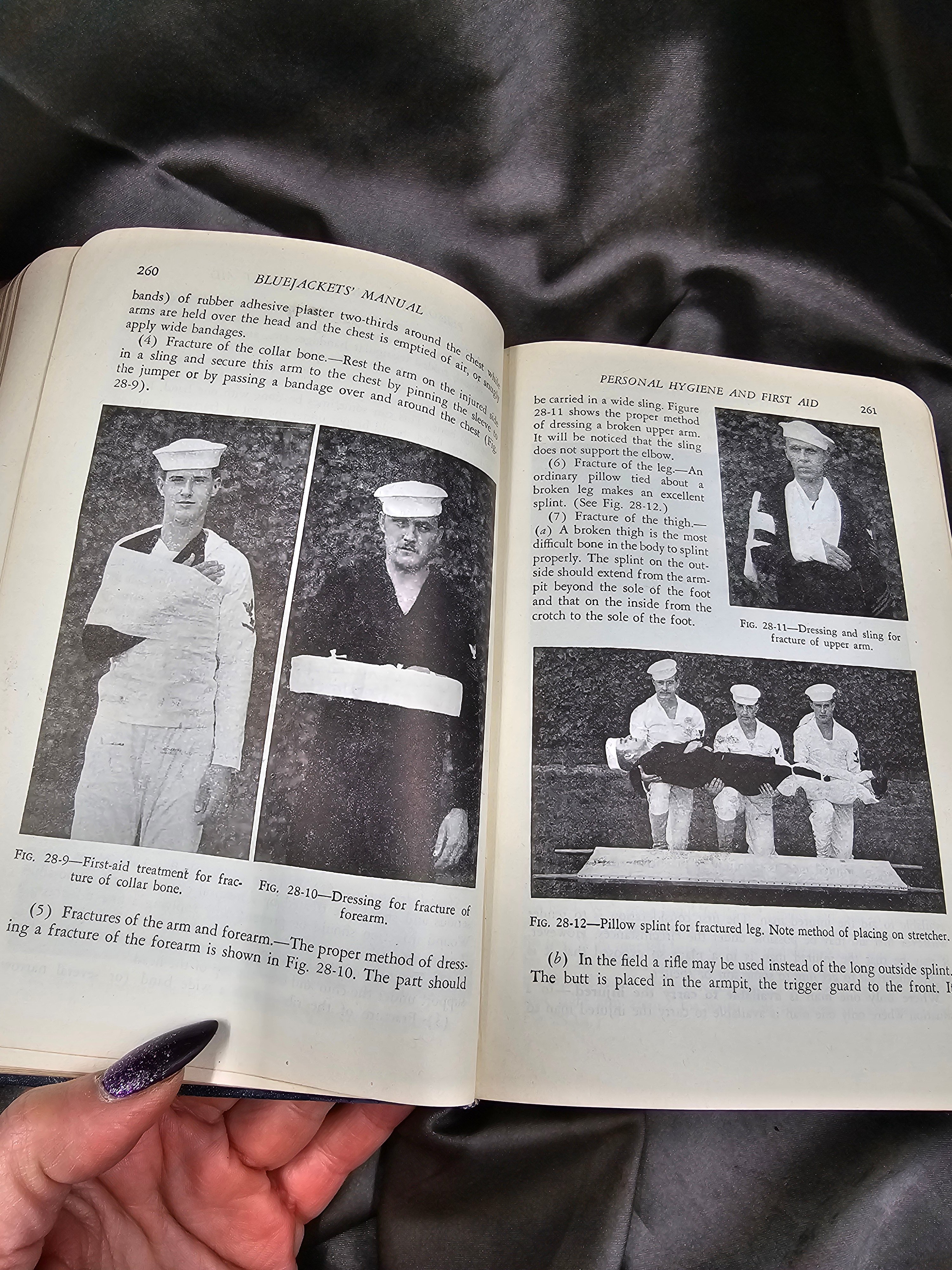 WWII ERA 1940 EDITION NAVY BLUEJACKET MANUAL — image 5