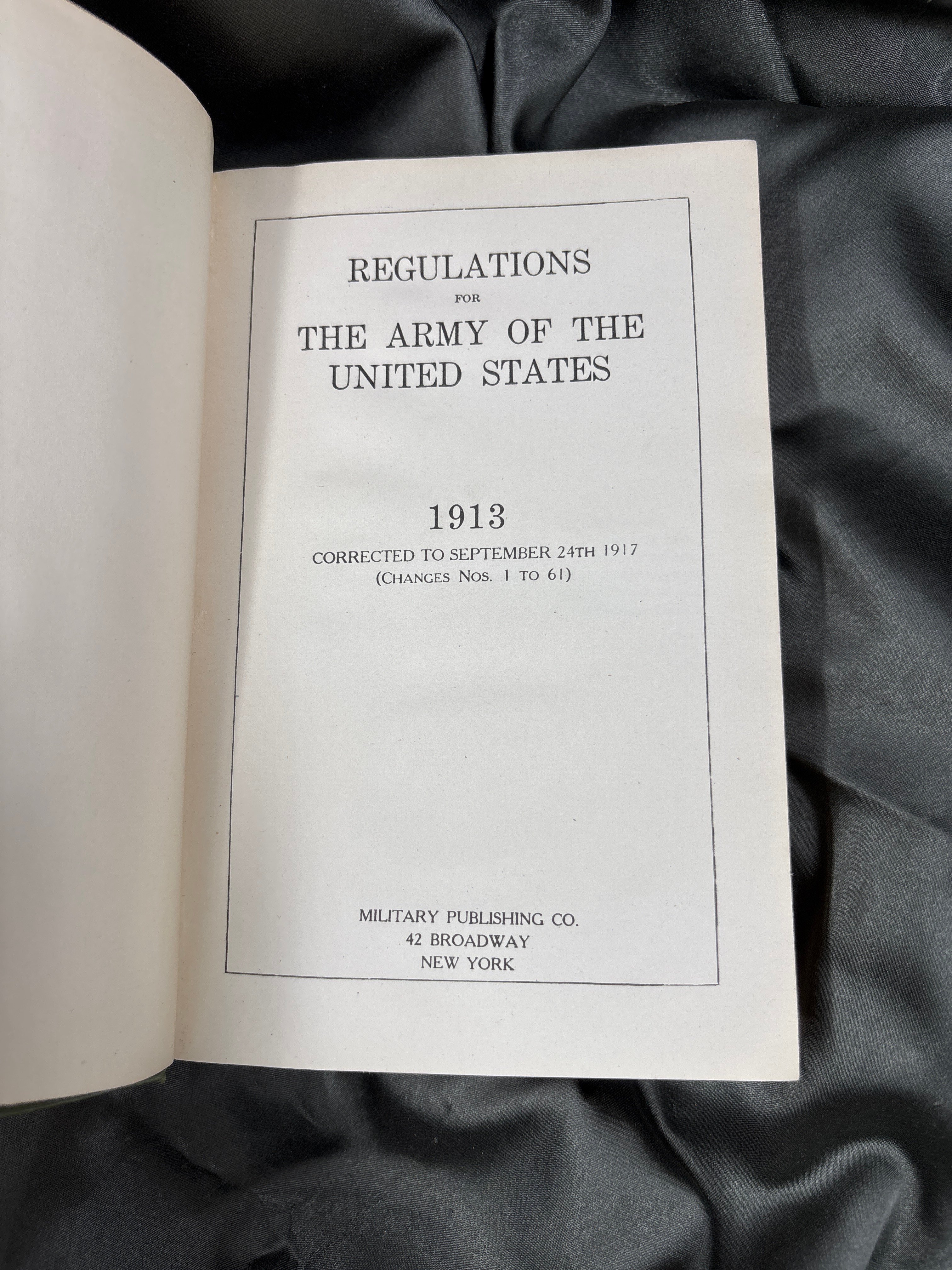 WWI ERA 1913 US ARMY REGULATIONS MANUAL — image 2