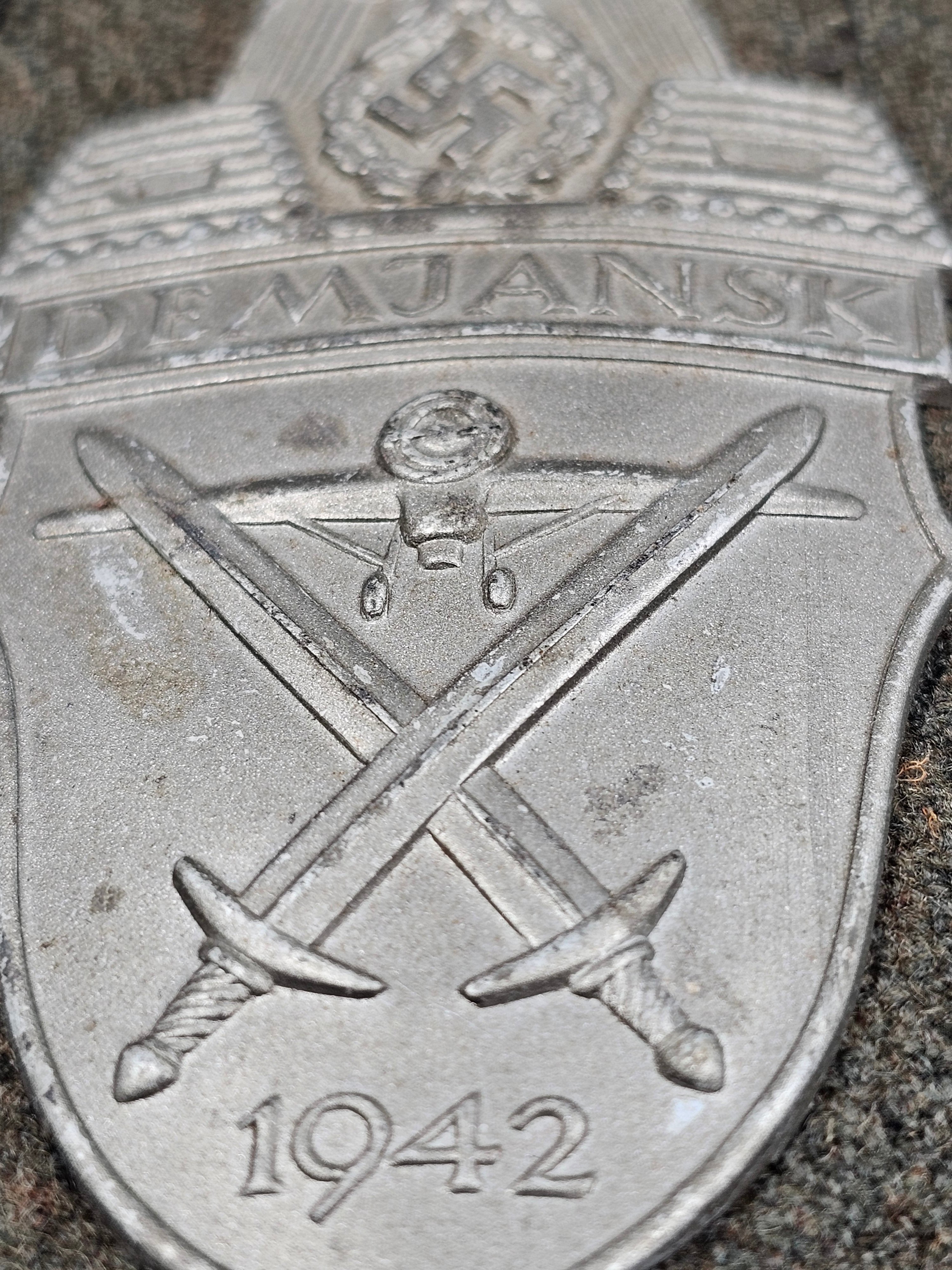 WWII GERMAN DEMJANSK SHIELD — image 3