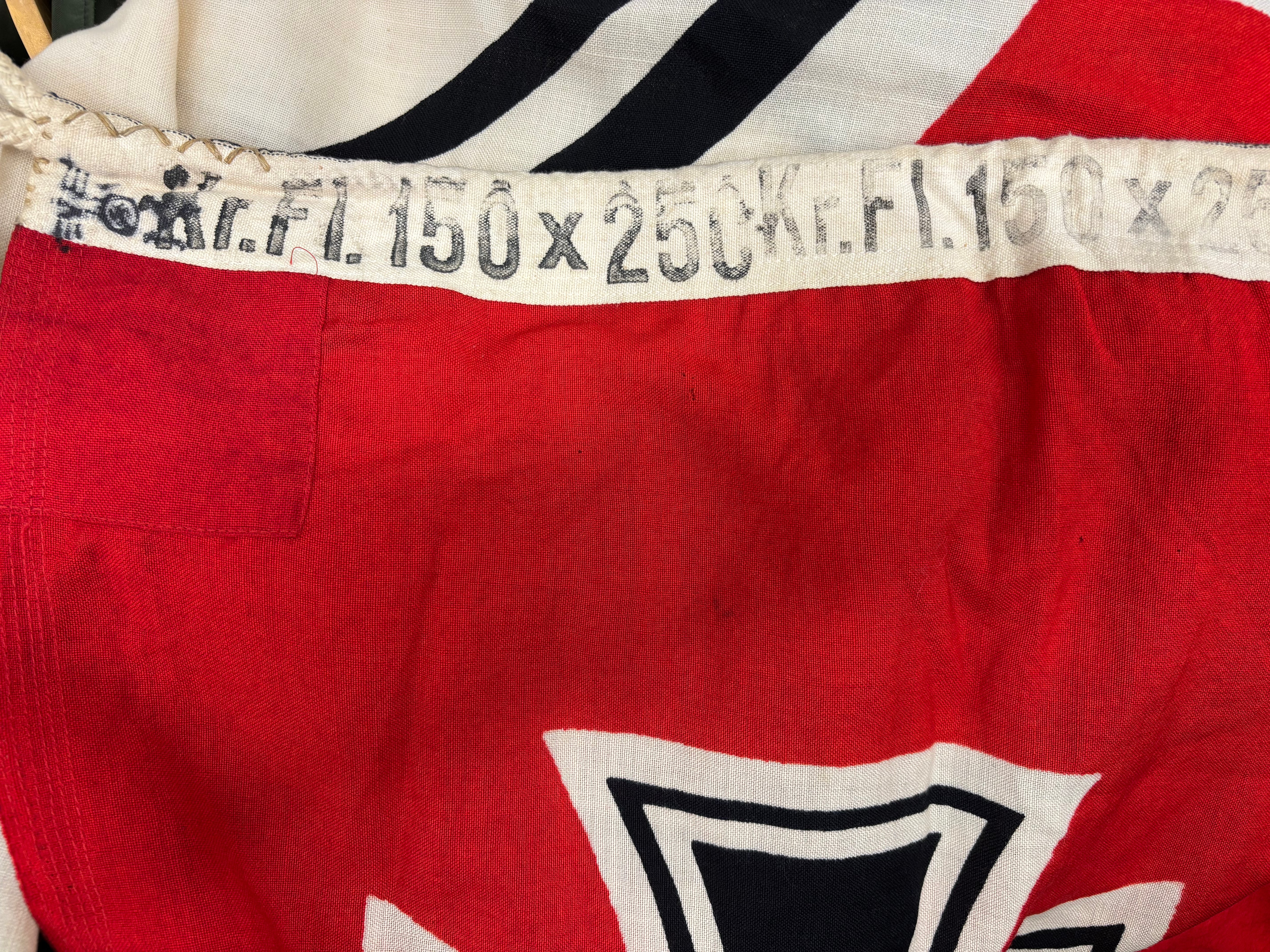 WWII GERMAN KRIEGS FLAG — image 4