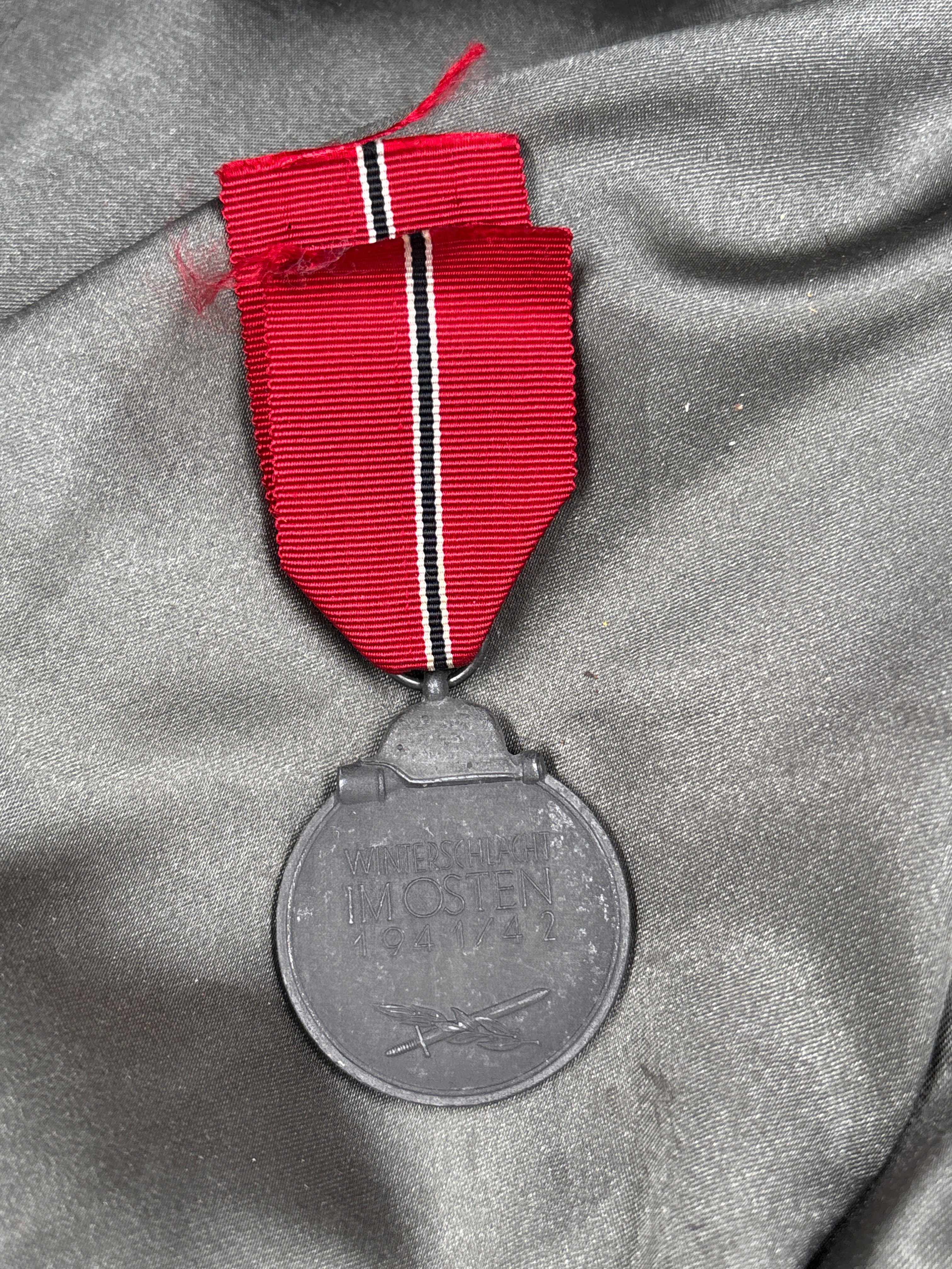 WWII GERMAN EASTERN FRONT MEDAL — image 2