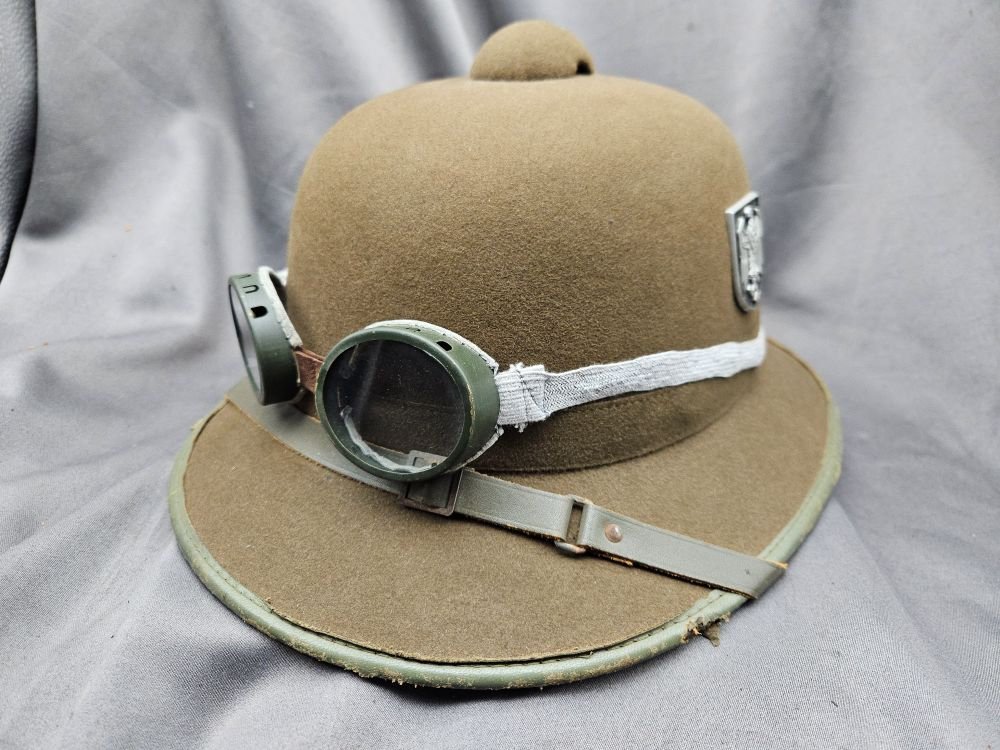WWII German Tropical Helmet — image 2