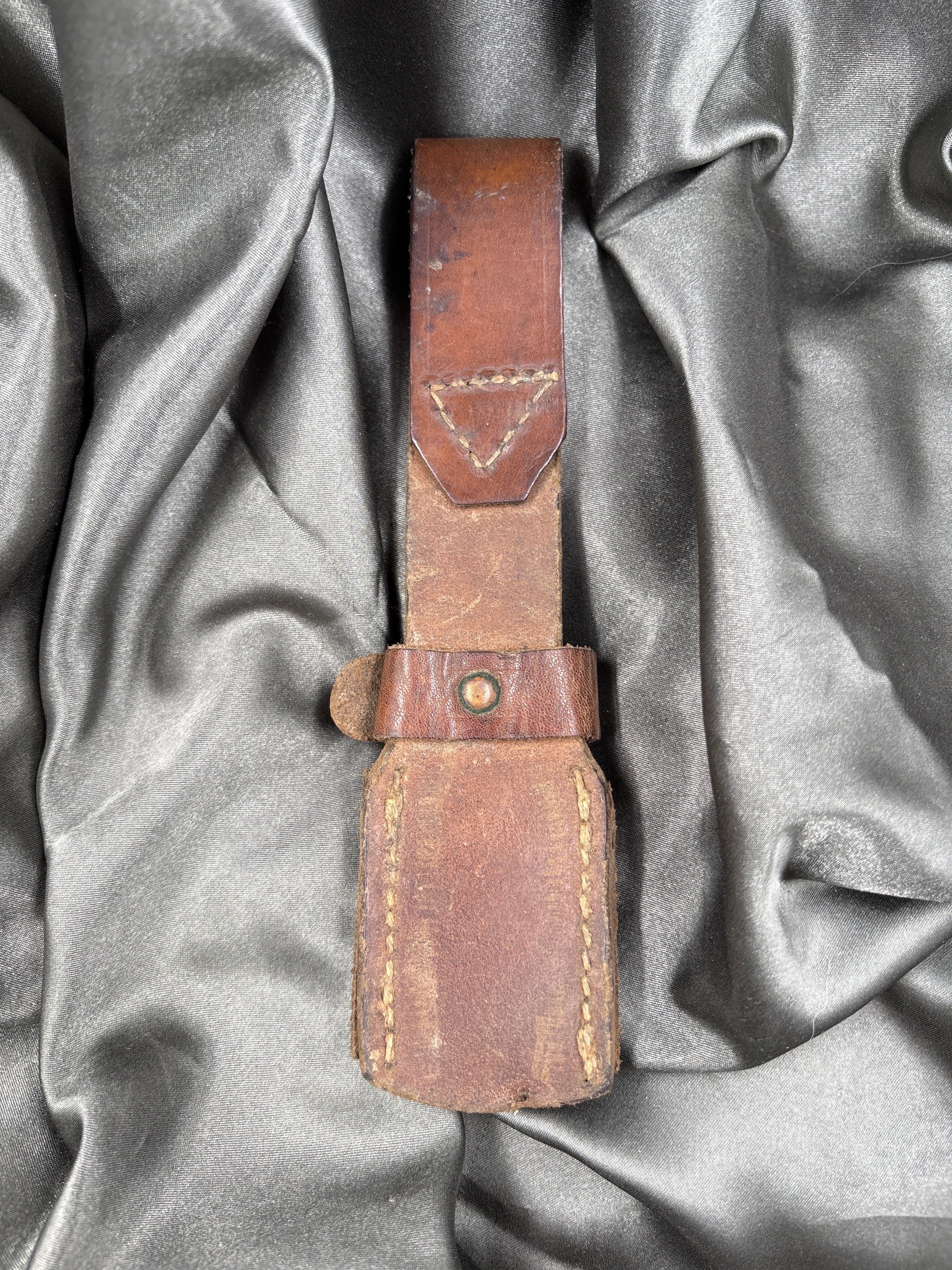 WWII YUGO MAUSER BAYONET FROG — image 2