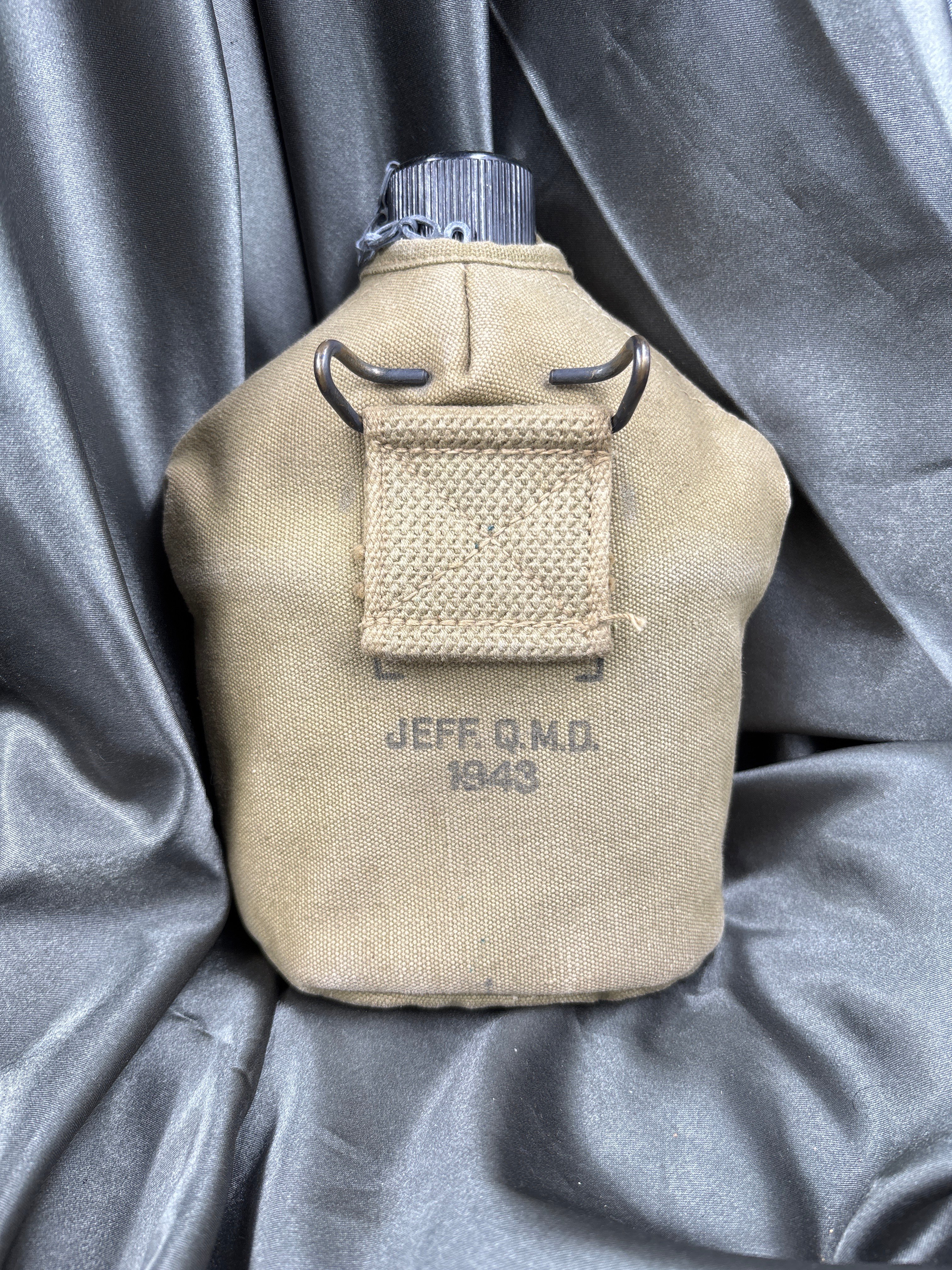 WWII US CANTEEN SET — image 6