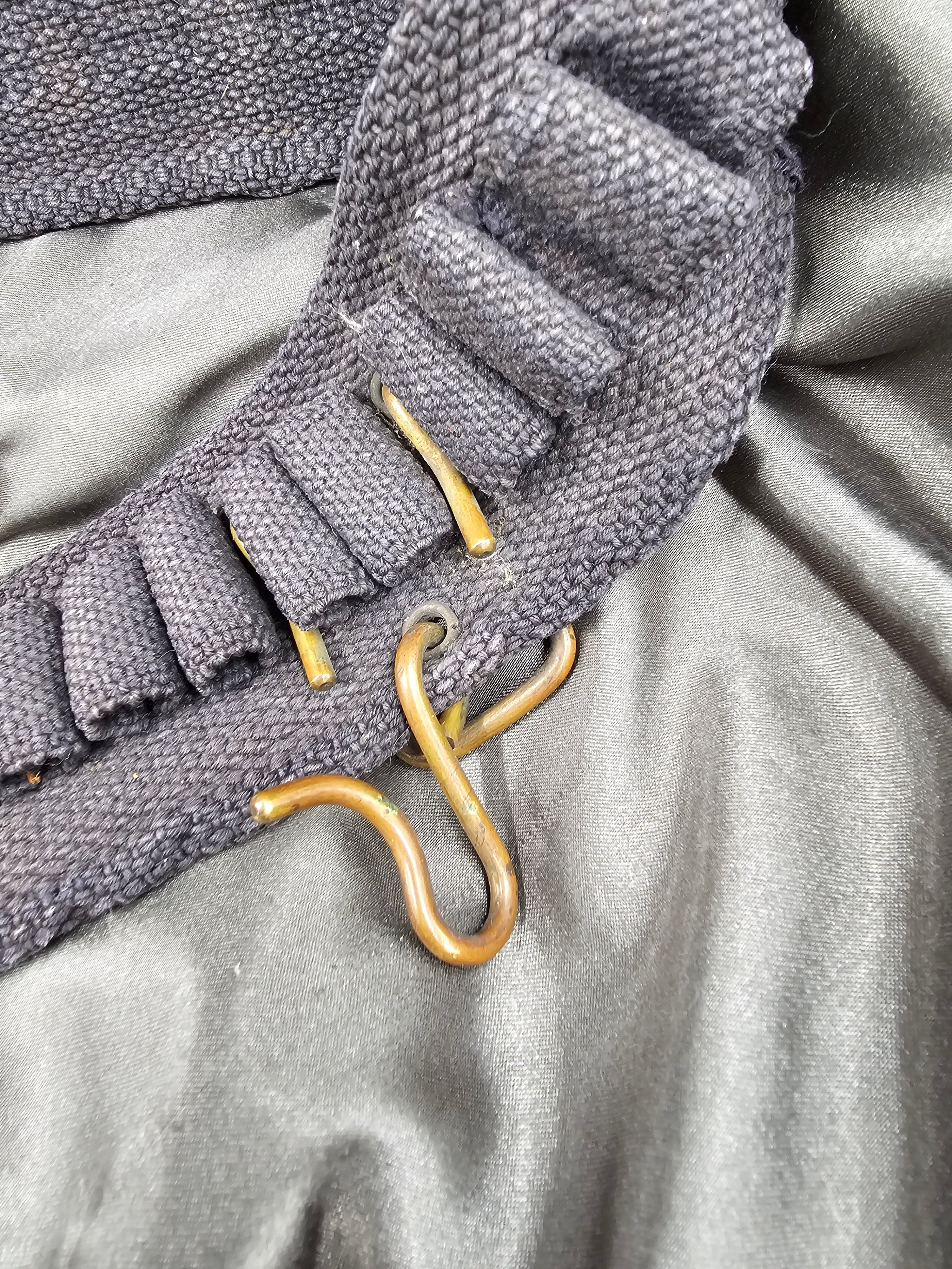 MODEL 1892 MILLS .38 CAL. PISTOL CARTRIDGE & SWORD BELT — image 4