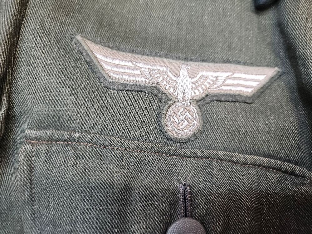 German WWII Pionier Officer's Uniform — image 3