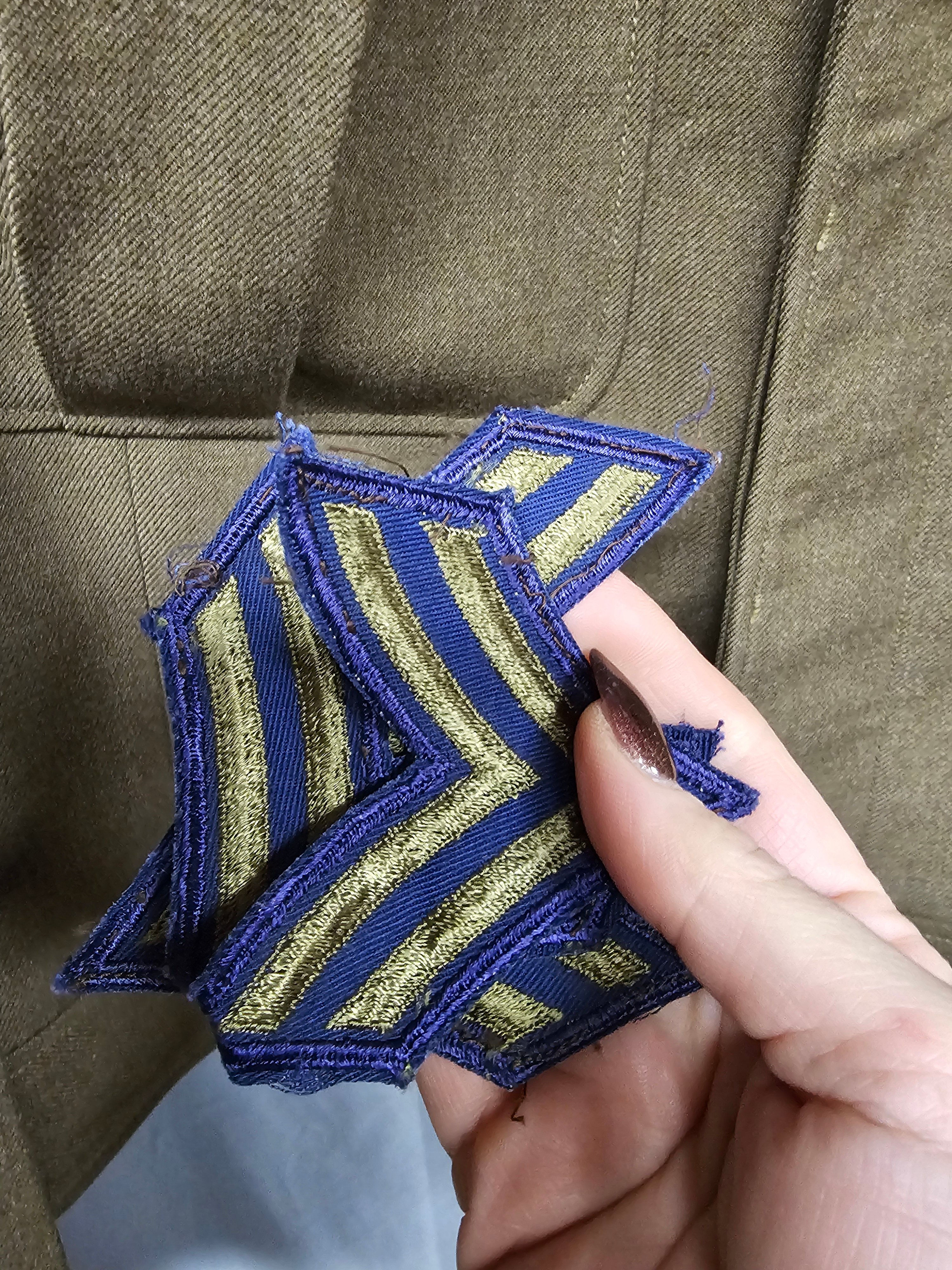 WWII US ENLISTED ALASKA DEFENSE IKE JACKET SIZE 42S — image 4