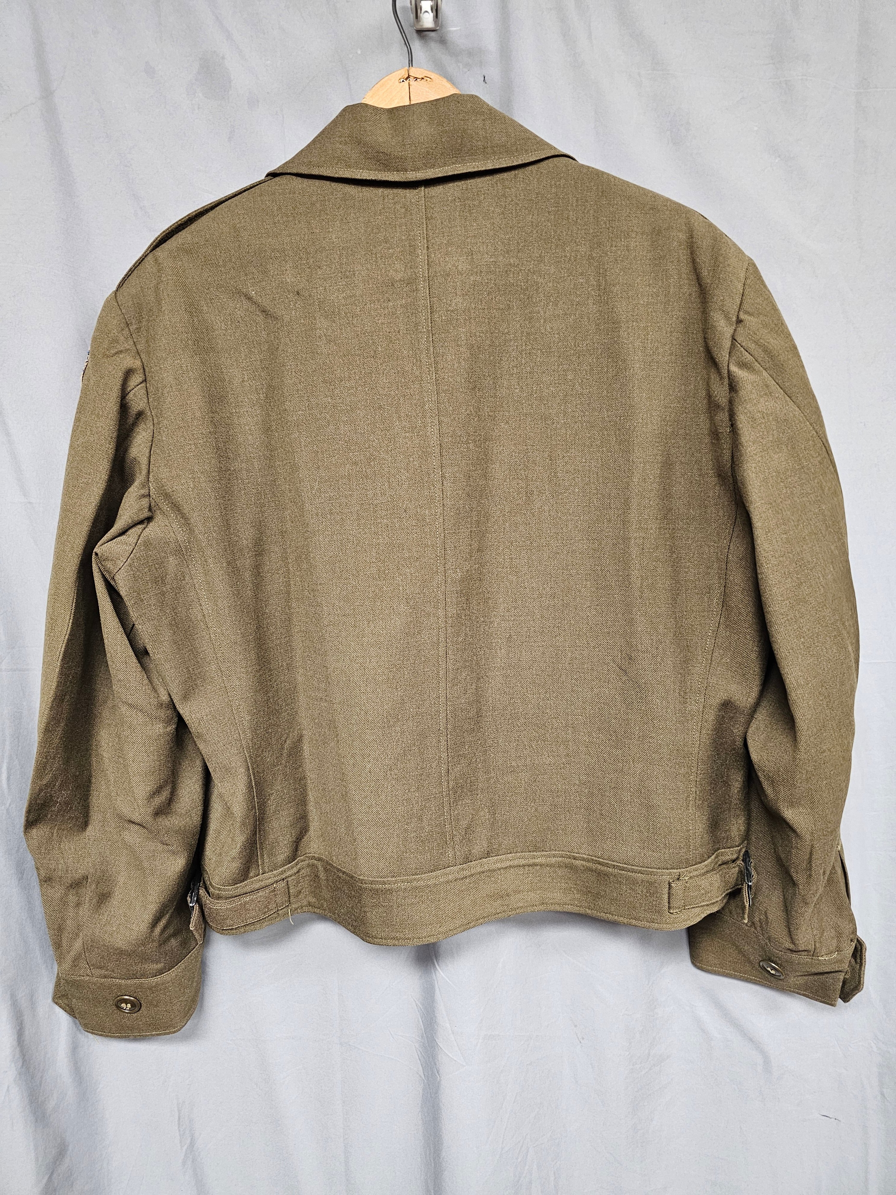 WWII US ENLISTED ALASKA DEFENSE IKE JACKET SIZE 42S — image 6