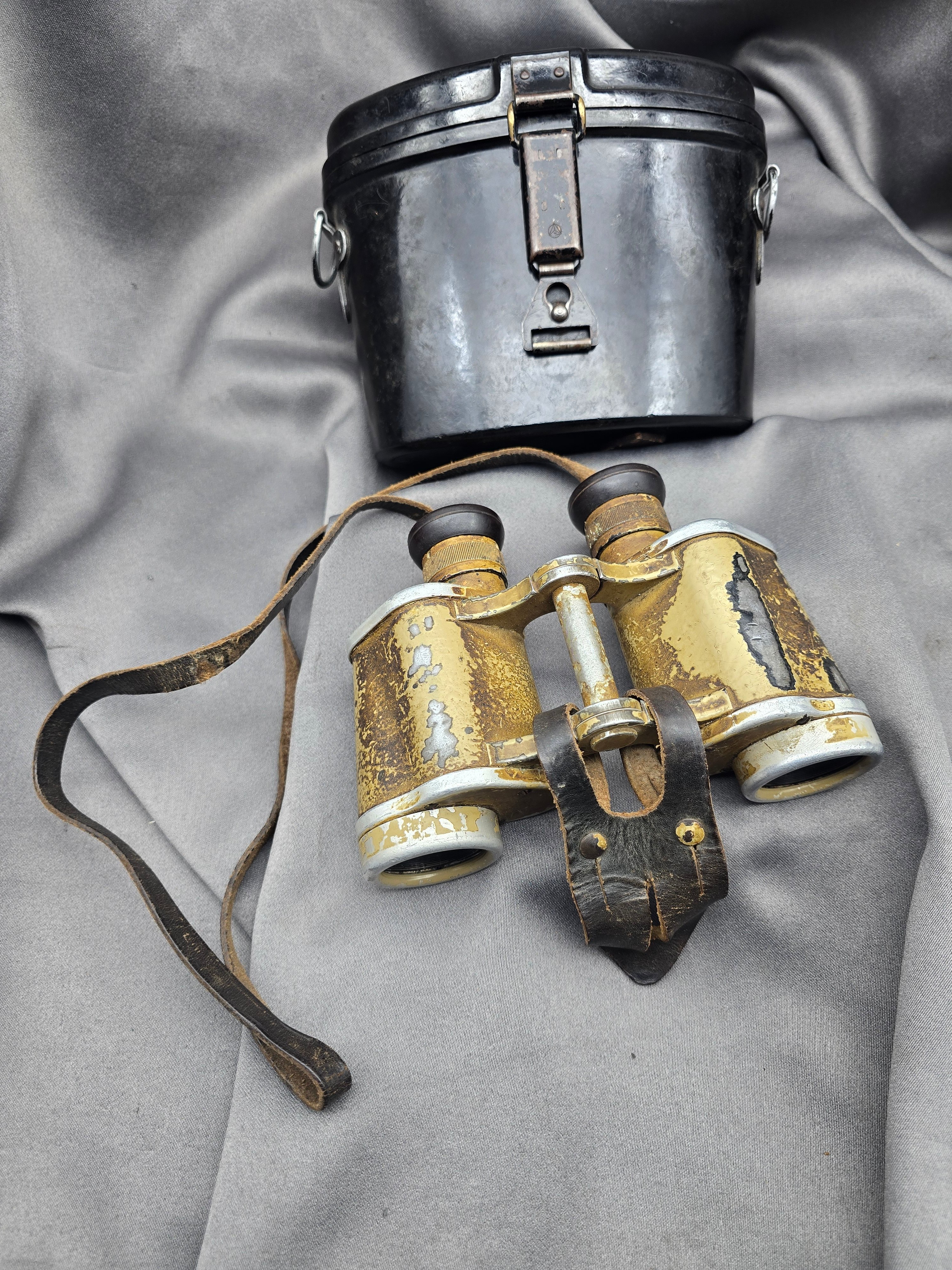 WWII German 6x30 Binoculars with Case