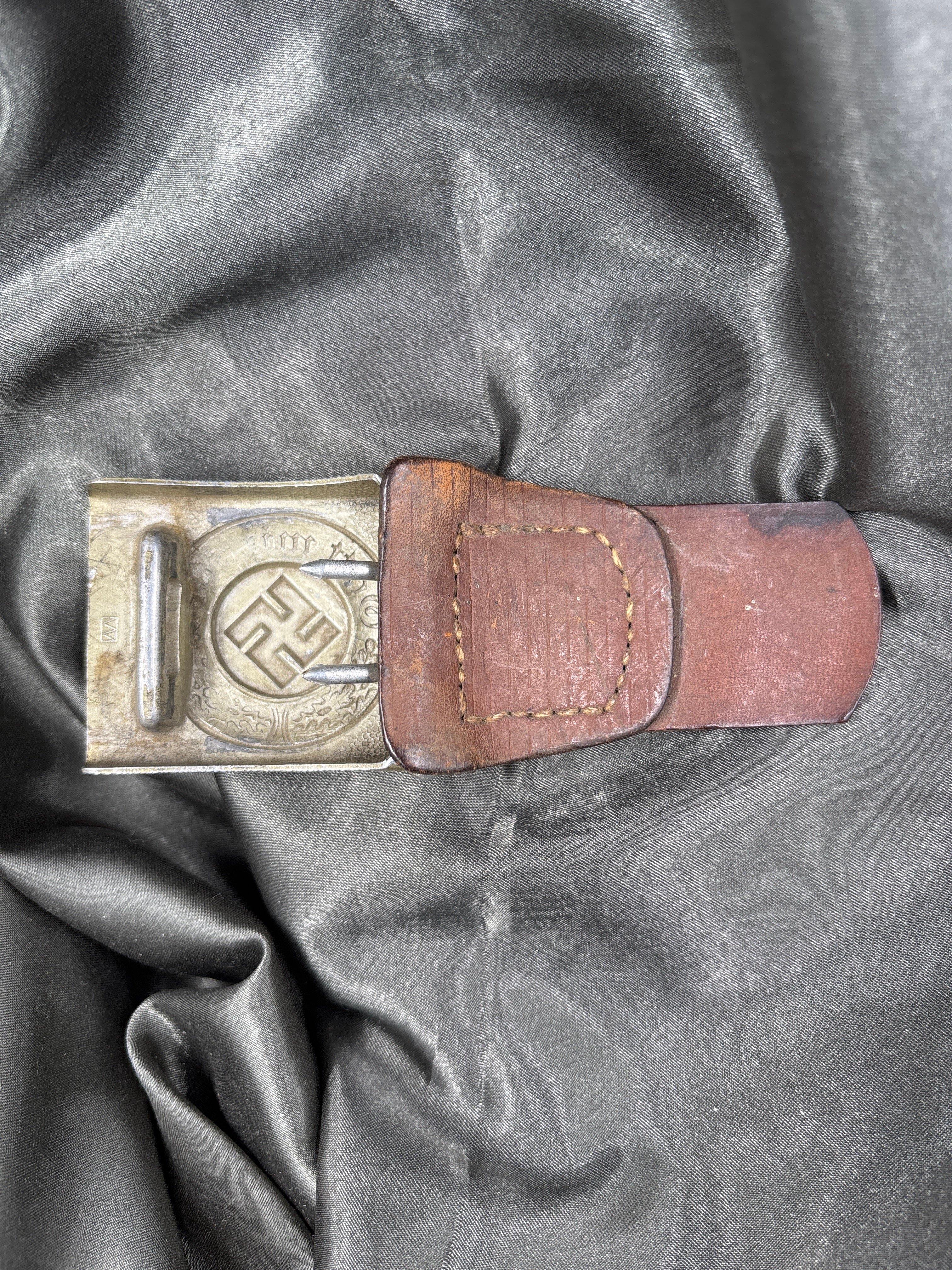 WWII GERMAN POLIZEI NCO BELT BUCKLE — image 2