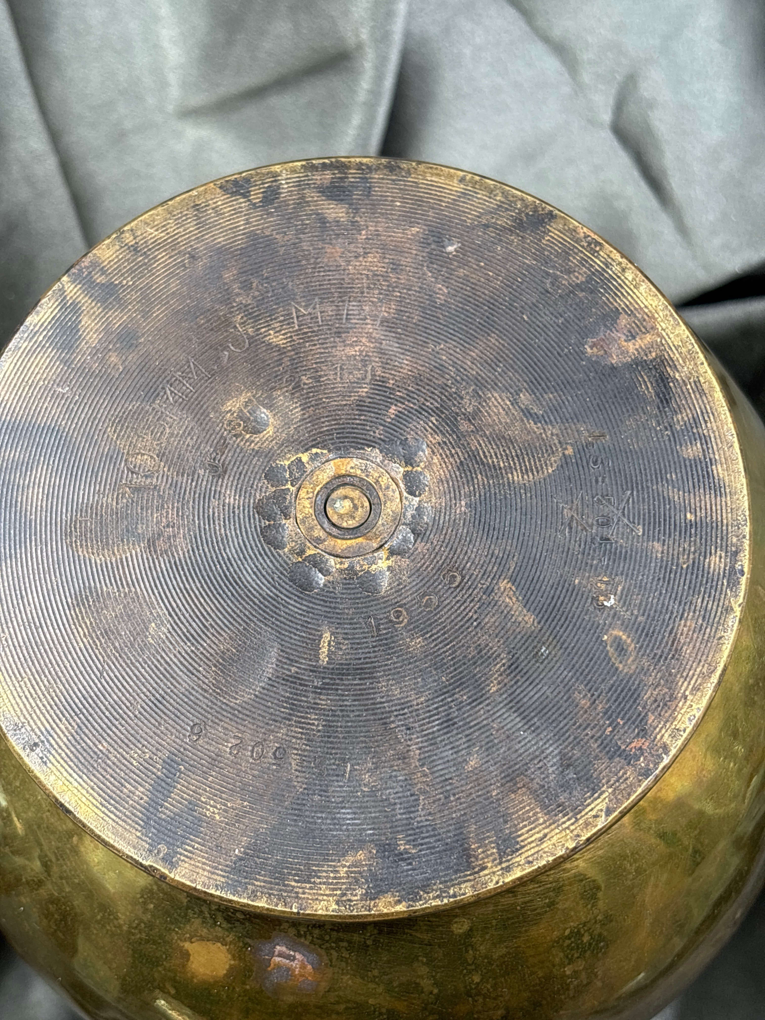 VIETNAM WAR ERA MAJOR DEDICATION TRENCH ART VASE — image 5