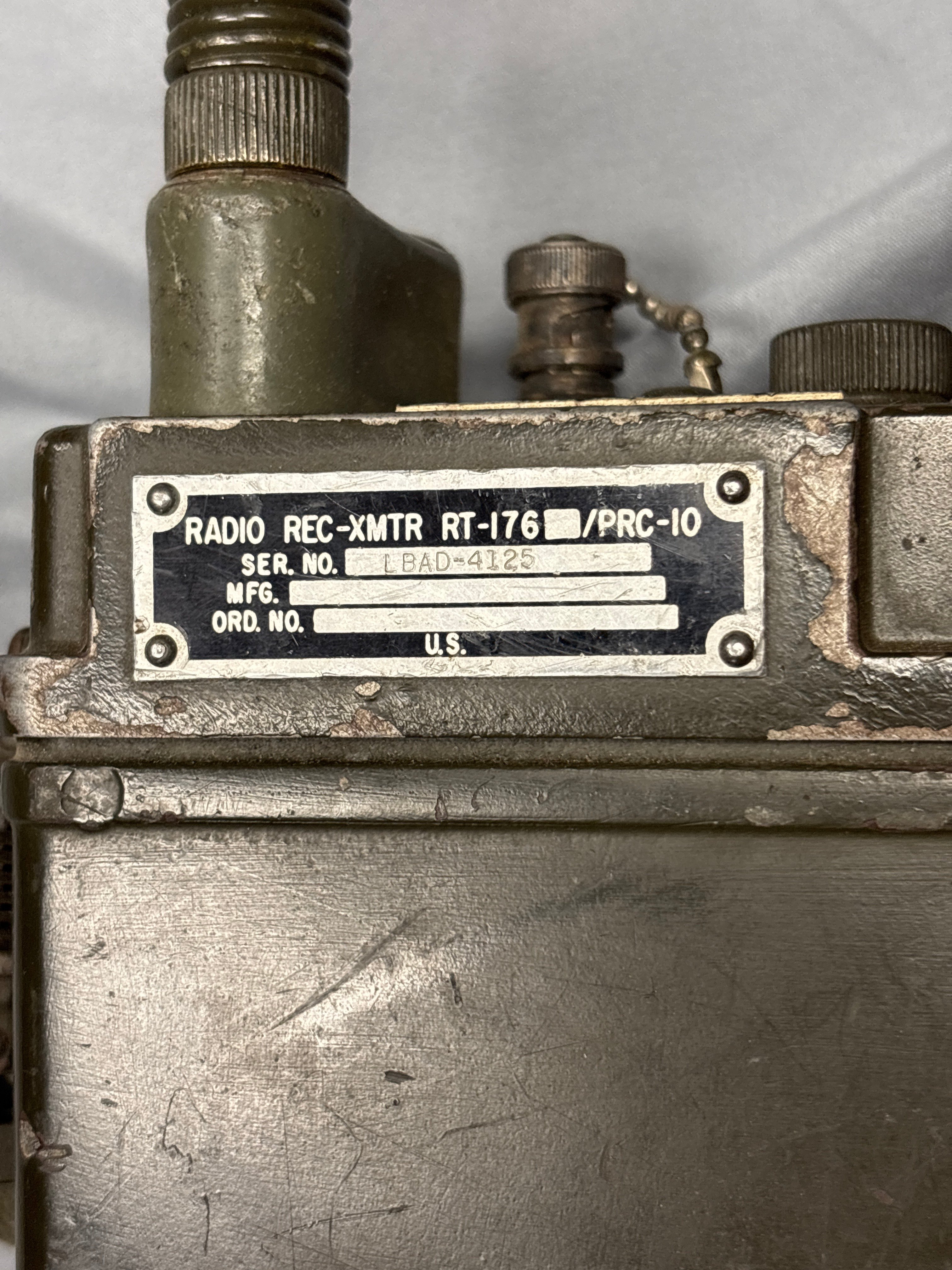 VIETNAM WAR ERA PRC-10 FIELD RADIO — image 2