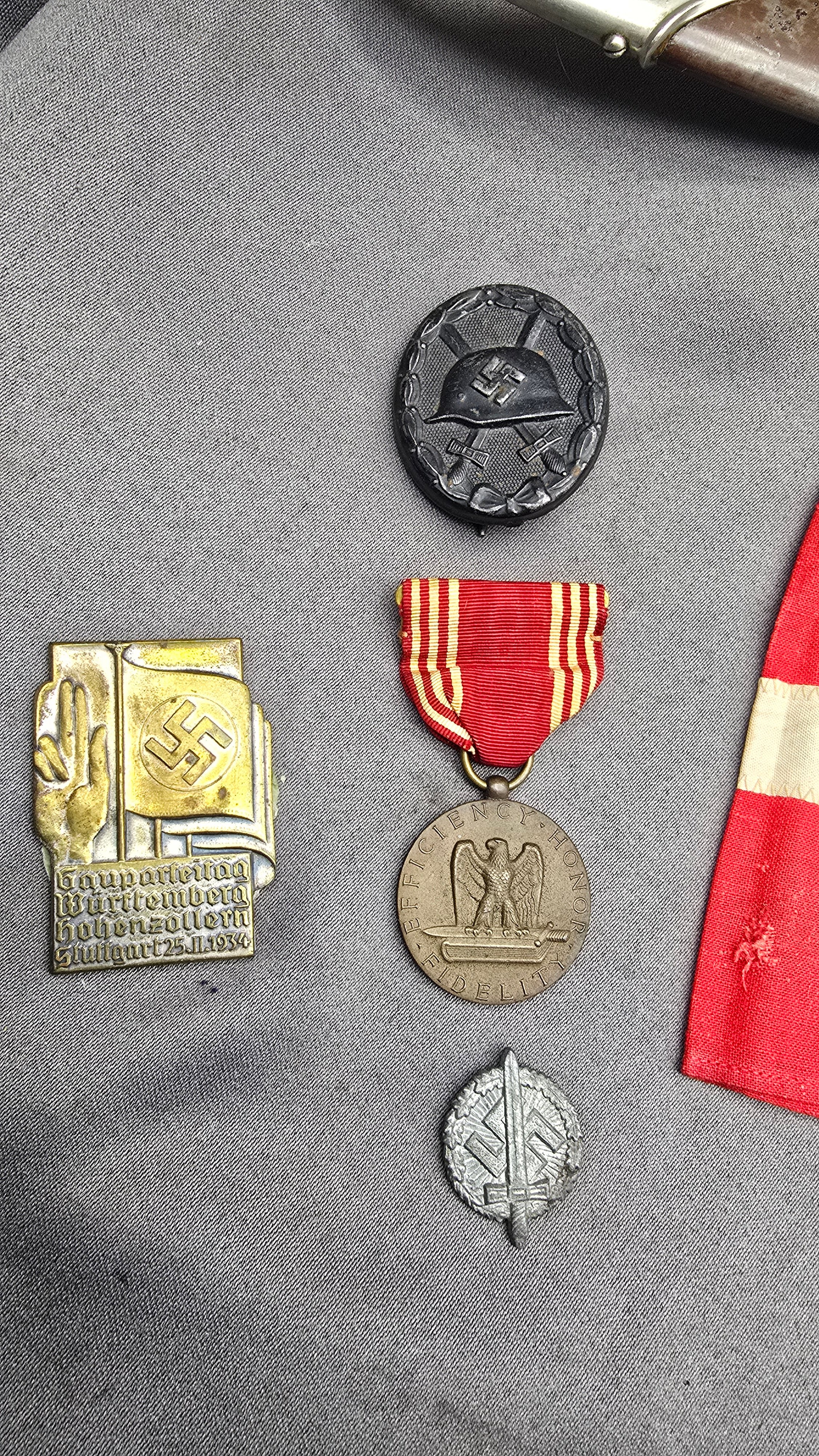 SA Dagger GI Veteran Grouping — image 8