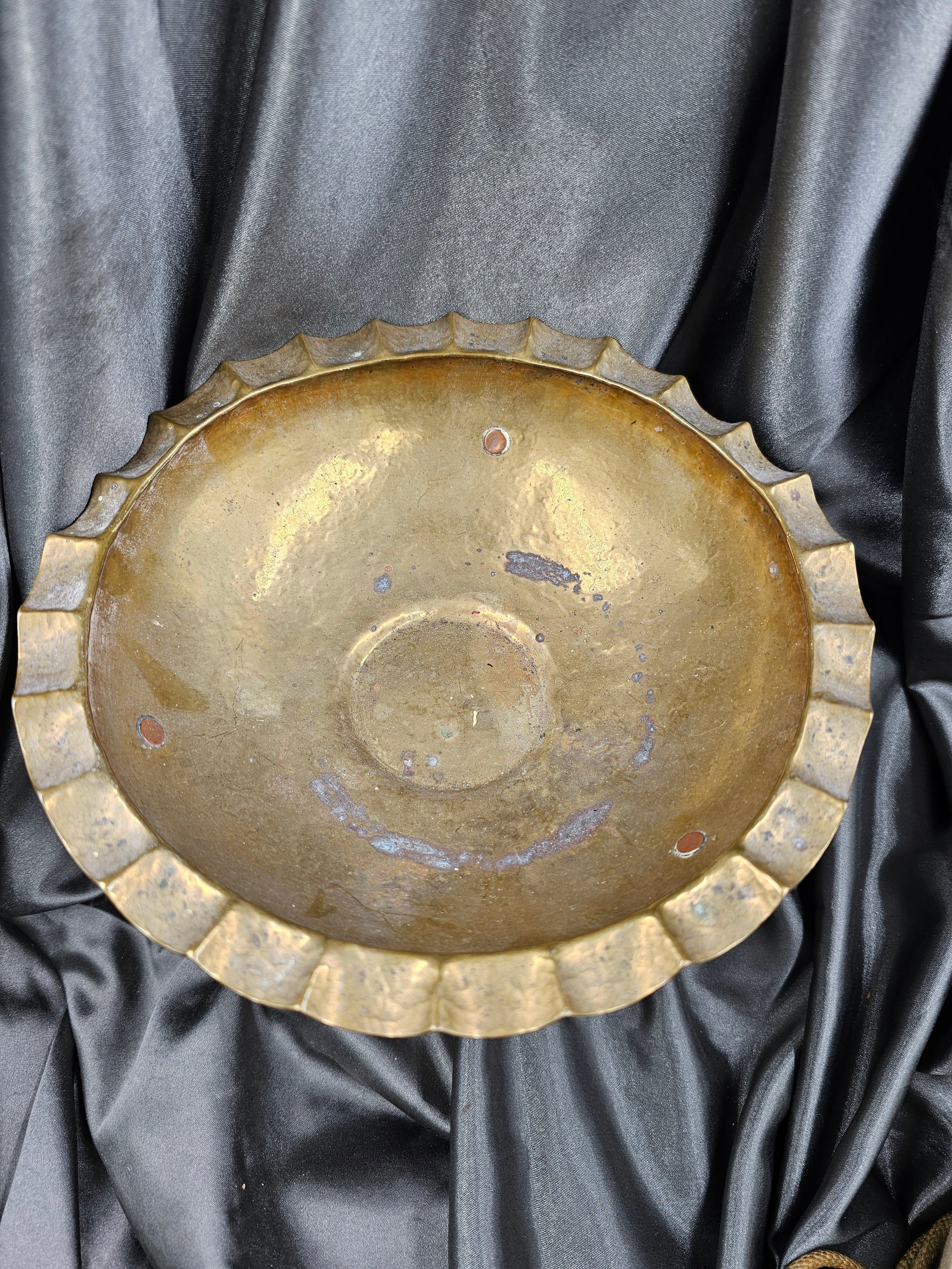 WWI SHELL TRENCH ART CHAFFING DISH — image 2