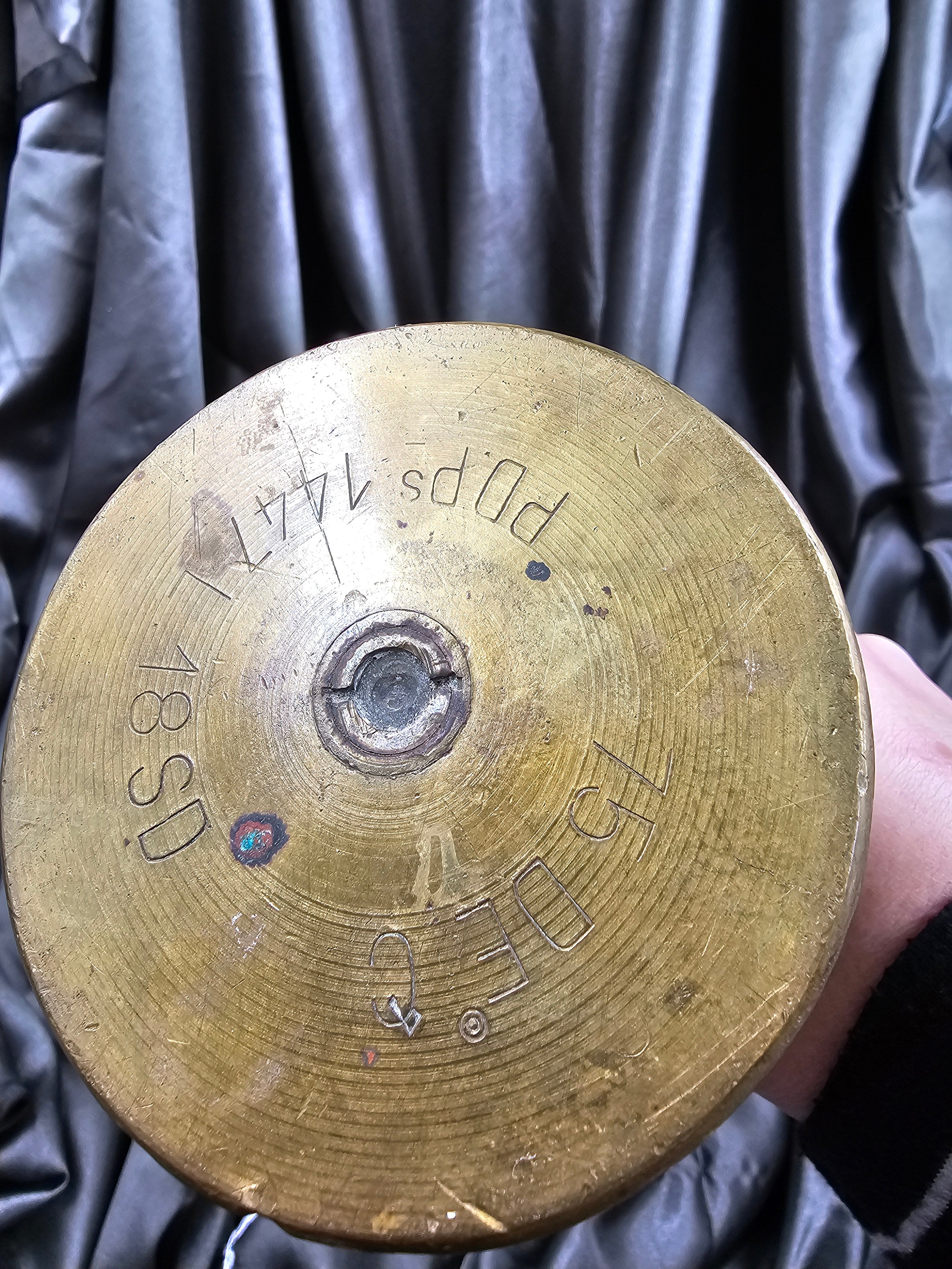 WWI TRENCH ART SET OF CHRISTMAS DECORATED SHELL — image 4