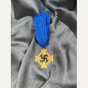 WWII GERMAN FAITHFUL SERVICE CROSS MEDAL