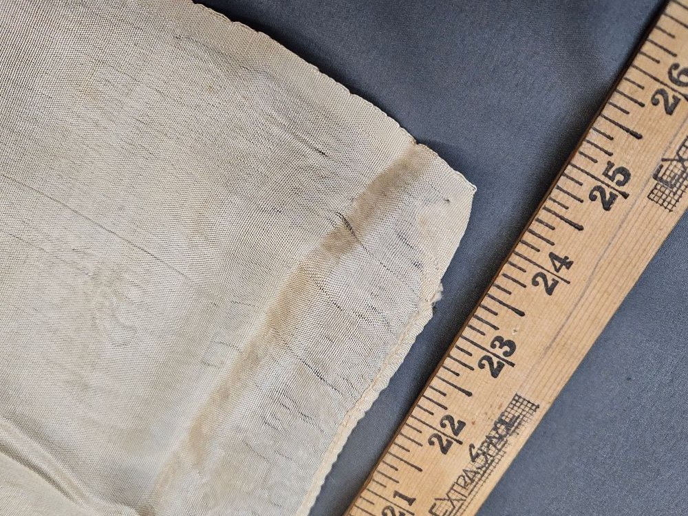 WWII Japanese Small Silk Flag — image 11