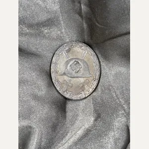 WWII GERMAN SILVER WOUND BADGE