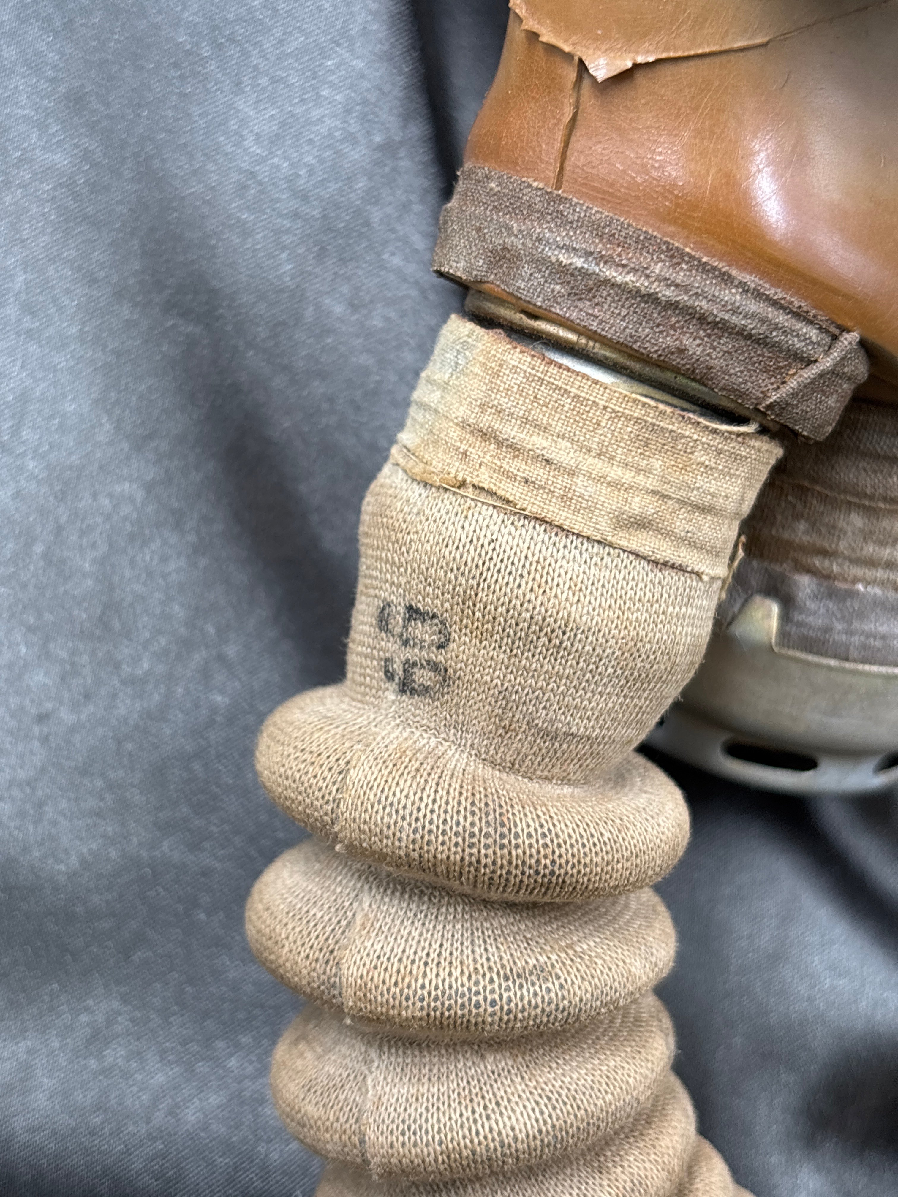 PRE/WWII ERA SOVIET GAS MASK — image 2