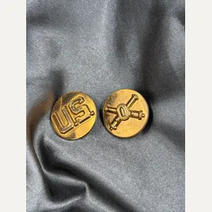 WWII US ENLISTED COAST ARTILLERY COLLAR DISCS