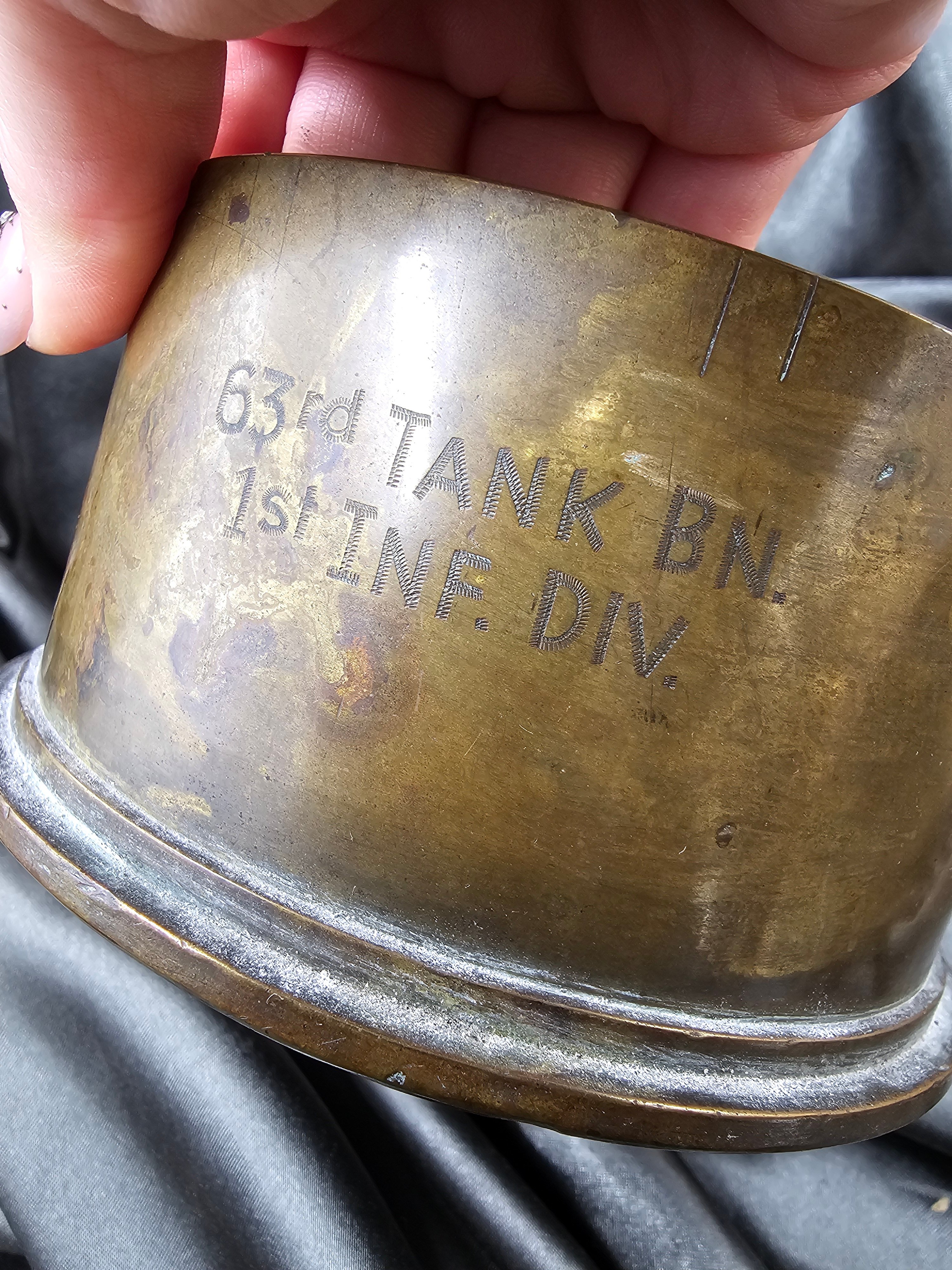 WWII US 63RD TANK BATTALION TRENCH ART ASHTRAY — image 5