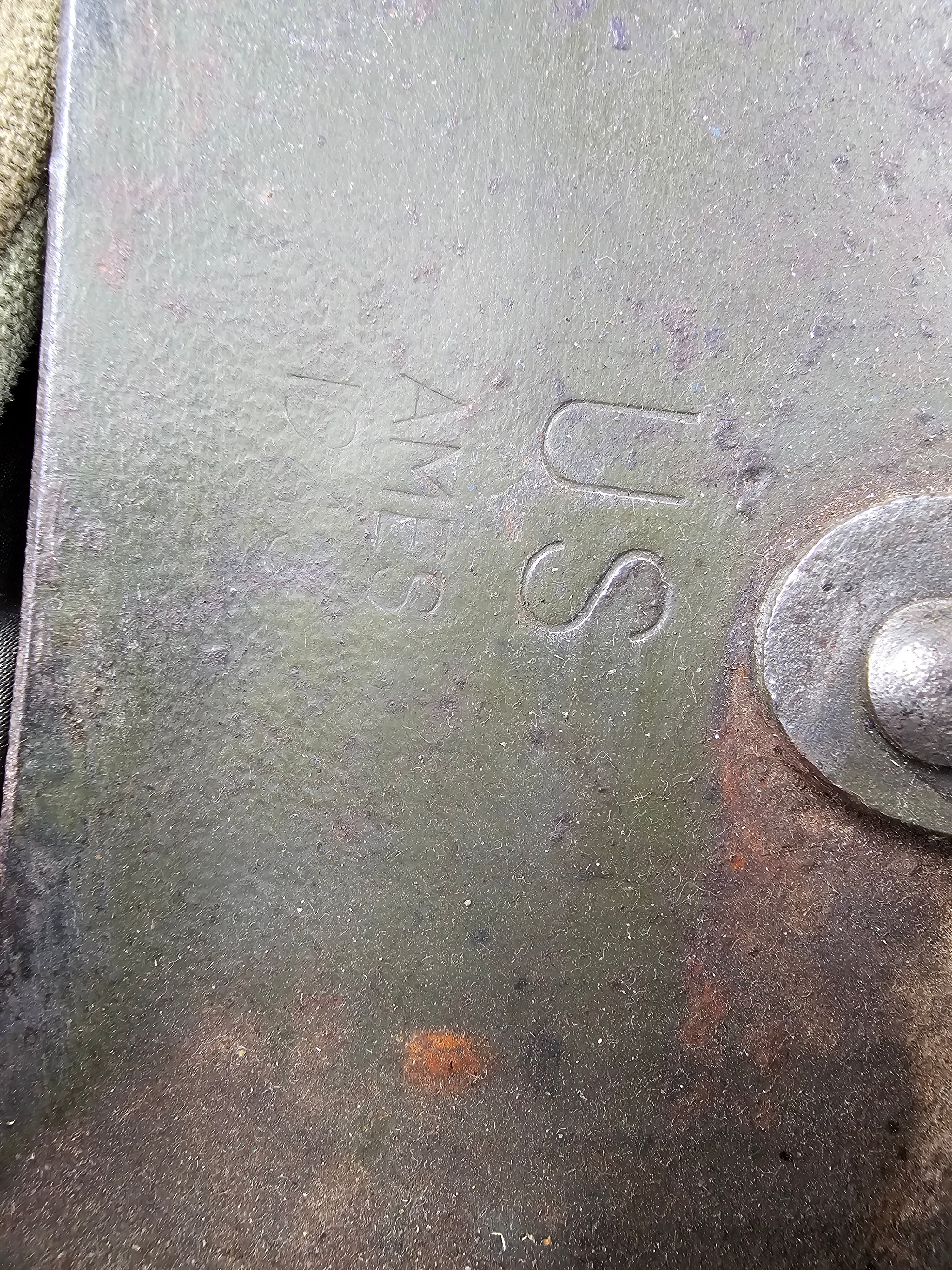 WWII ERA US ENTRENCHING TOOL — image 2