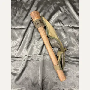 WWII US PICK MATTOCK