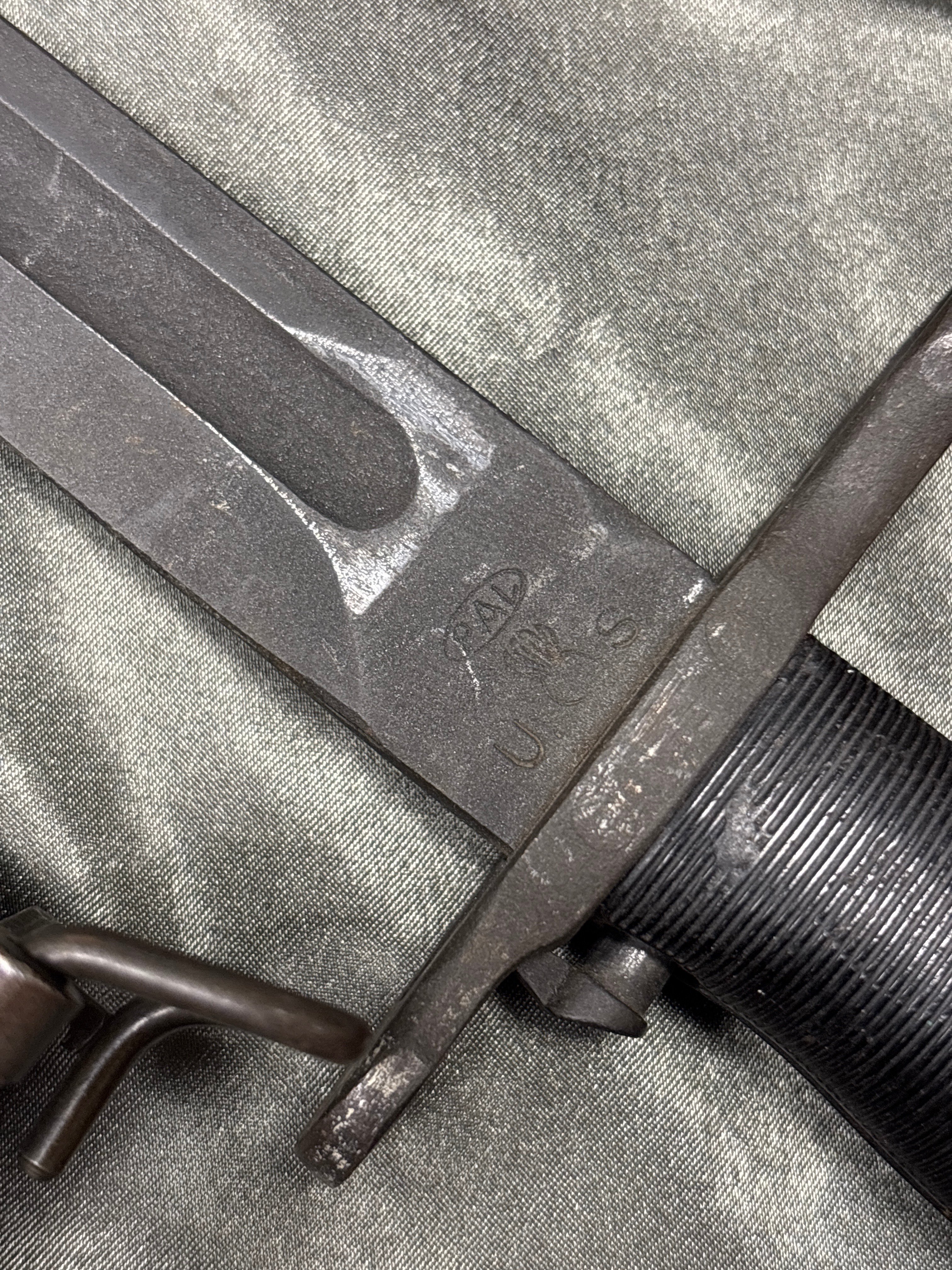 WWII US M1 GARAND BAYONET PAL — image 4