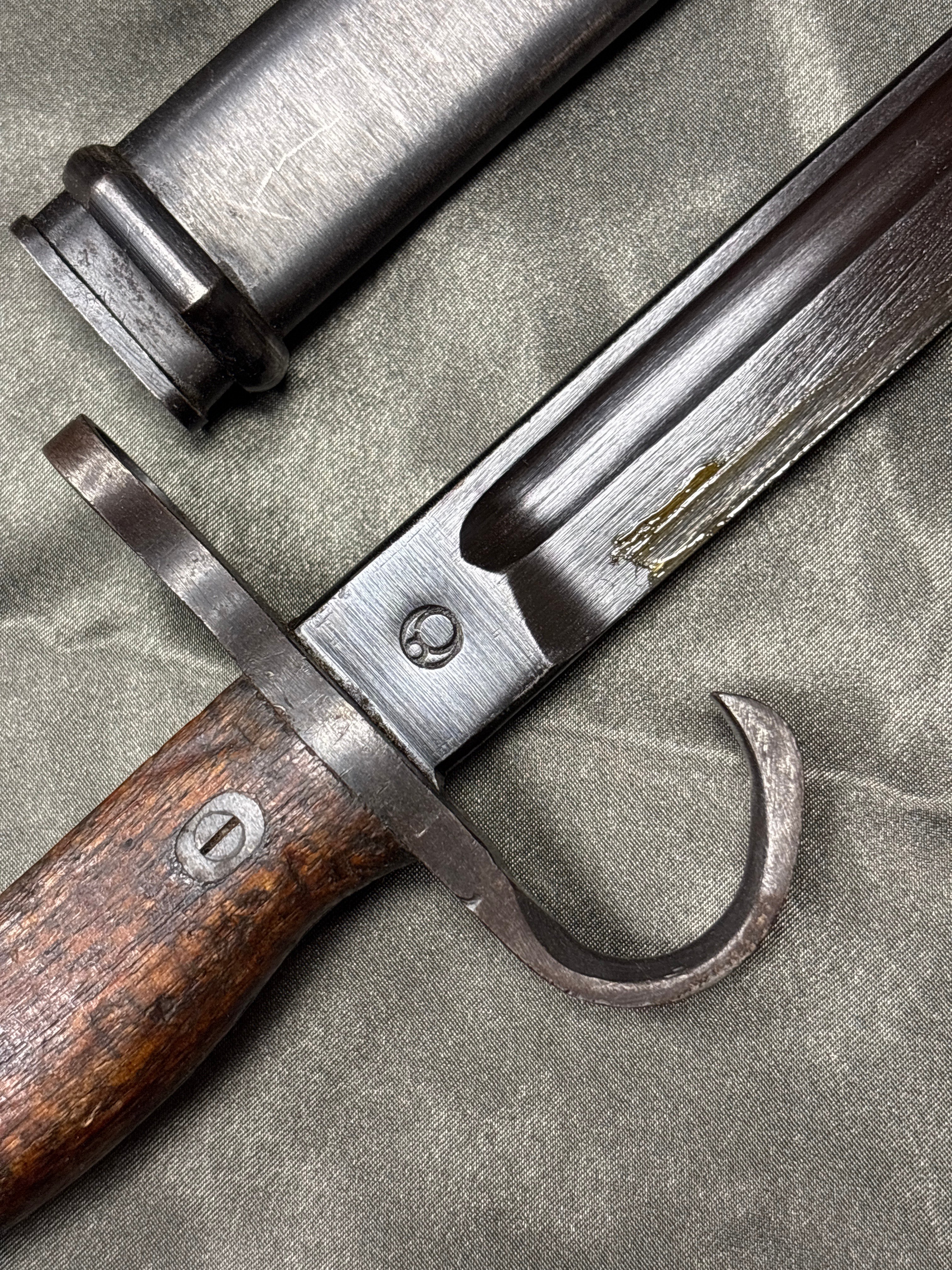 JAPANESE ARISAKA BAYONET (CHINESE REBLUED) — image 2