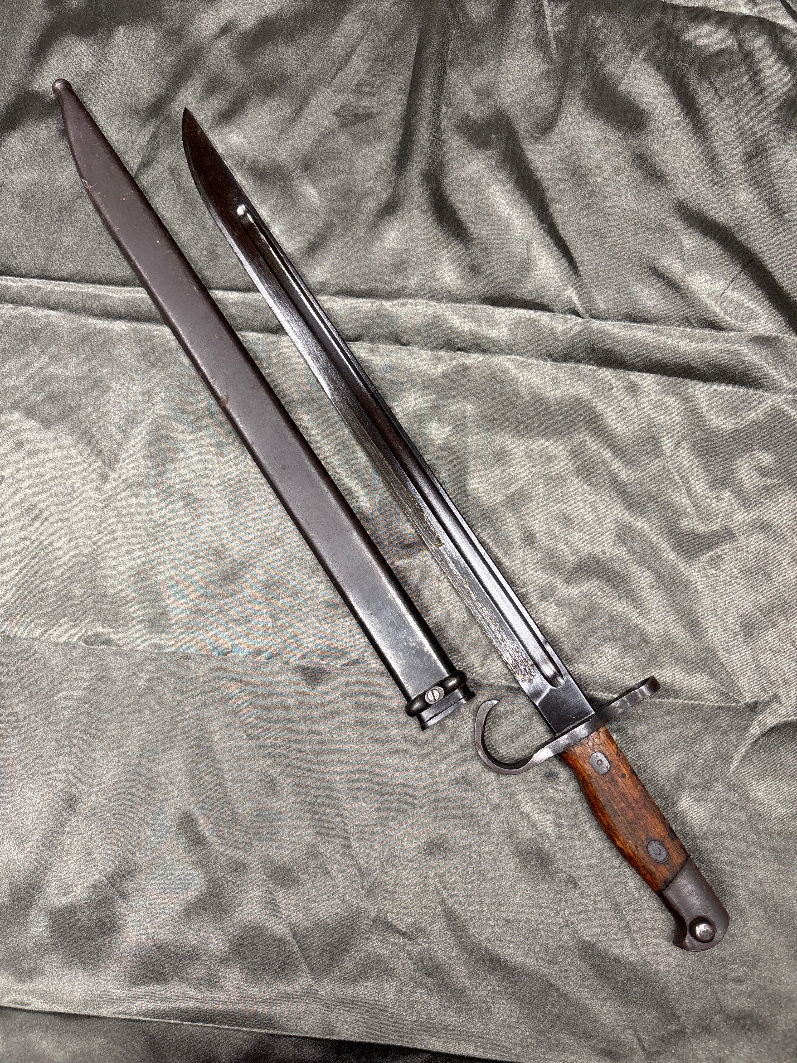JAPANESE ARISAKA BAYONET (CHINESE REBLUED) — image 4