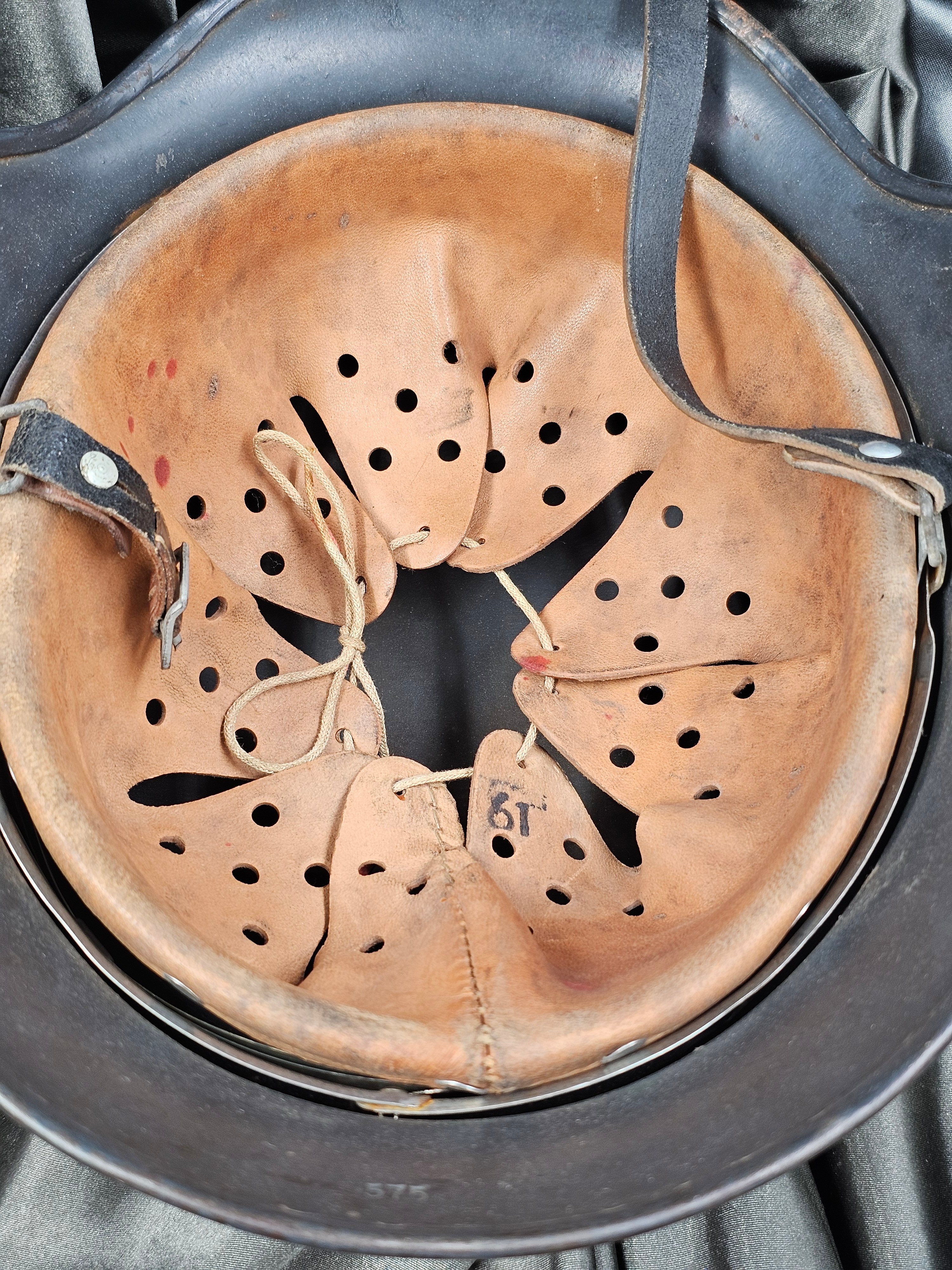 WWII GERMAN M42 SINGLE DECAL HELMET — image 5