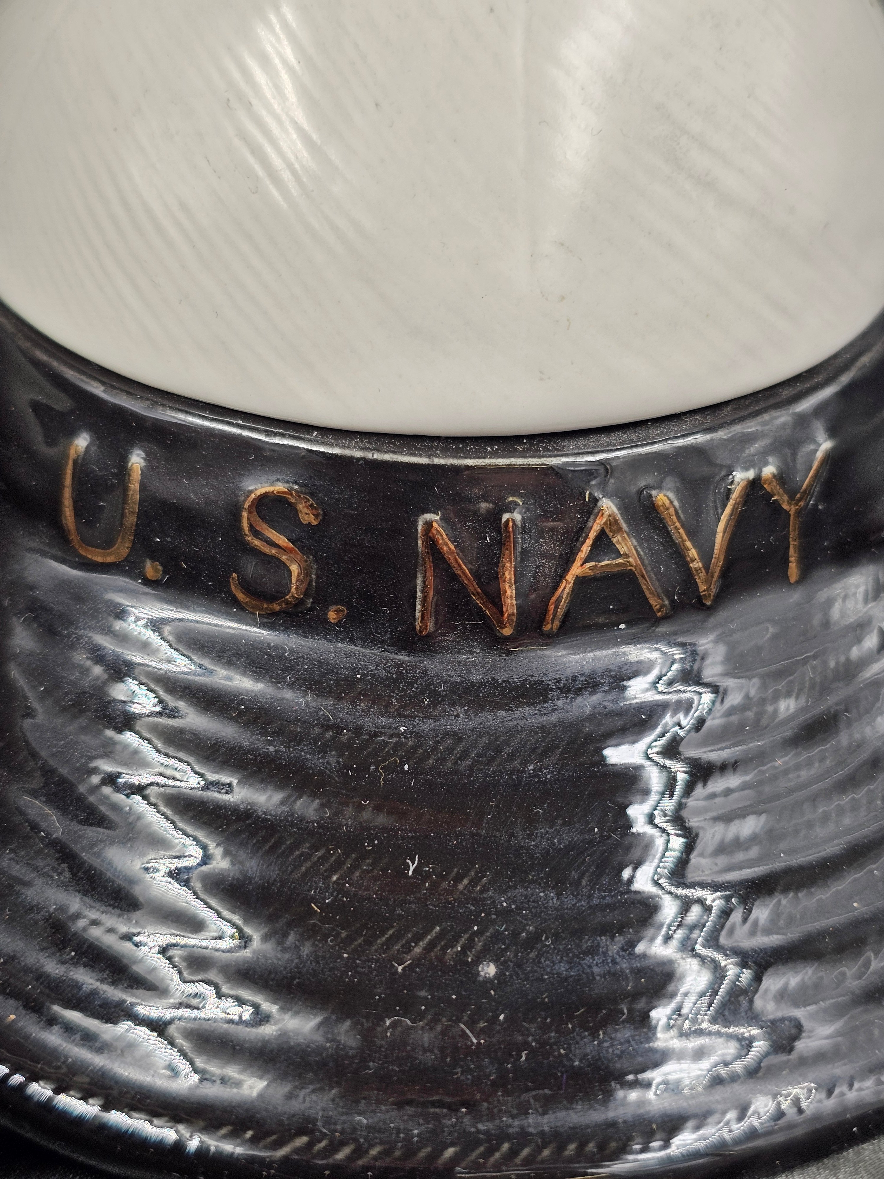 WWII ERA US NAVY ENLISTED WAVES CERAMIC CANDY DISH — image 2